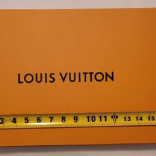 Louis Vuitton T-shirt Box