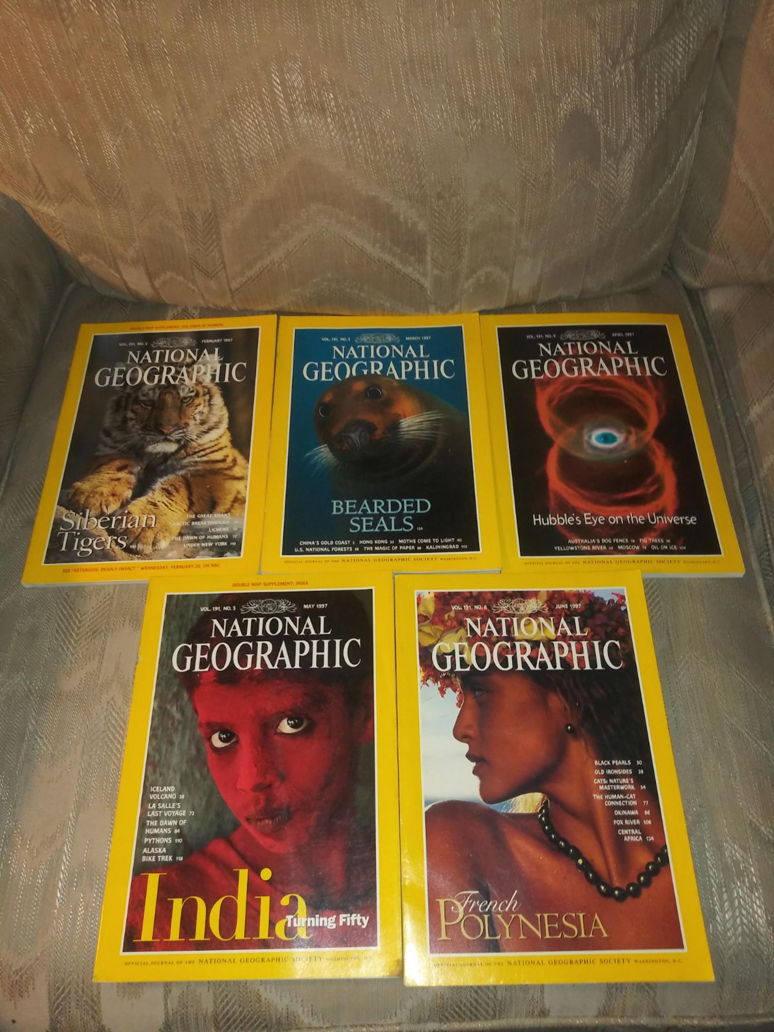 5 1997 National Geographic Magazines Lot