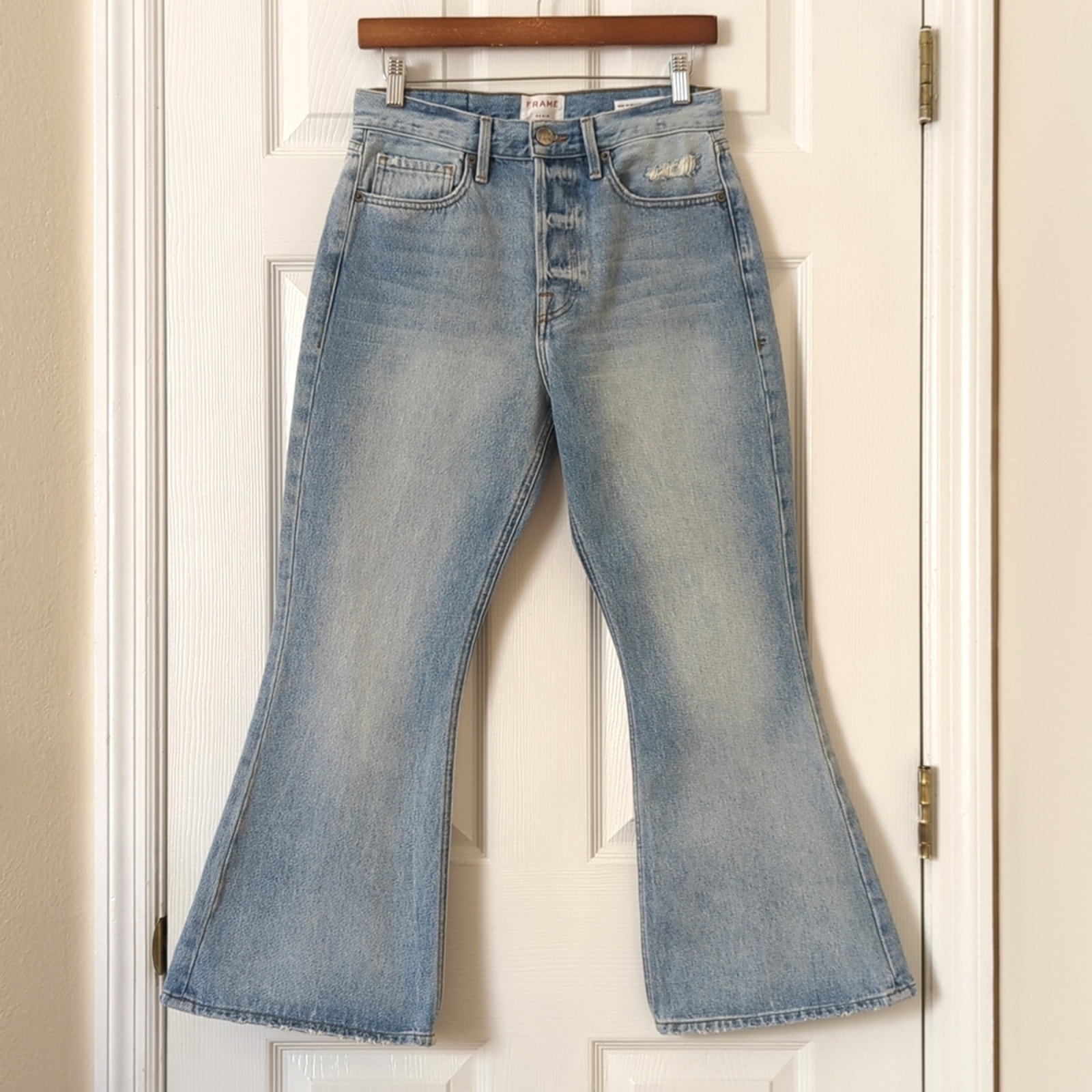 Frame Denim Rigid Re-Release Le Cropped Flare Jeans Fifty Four Light Wash 27