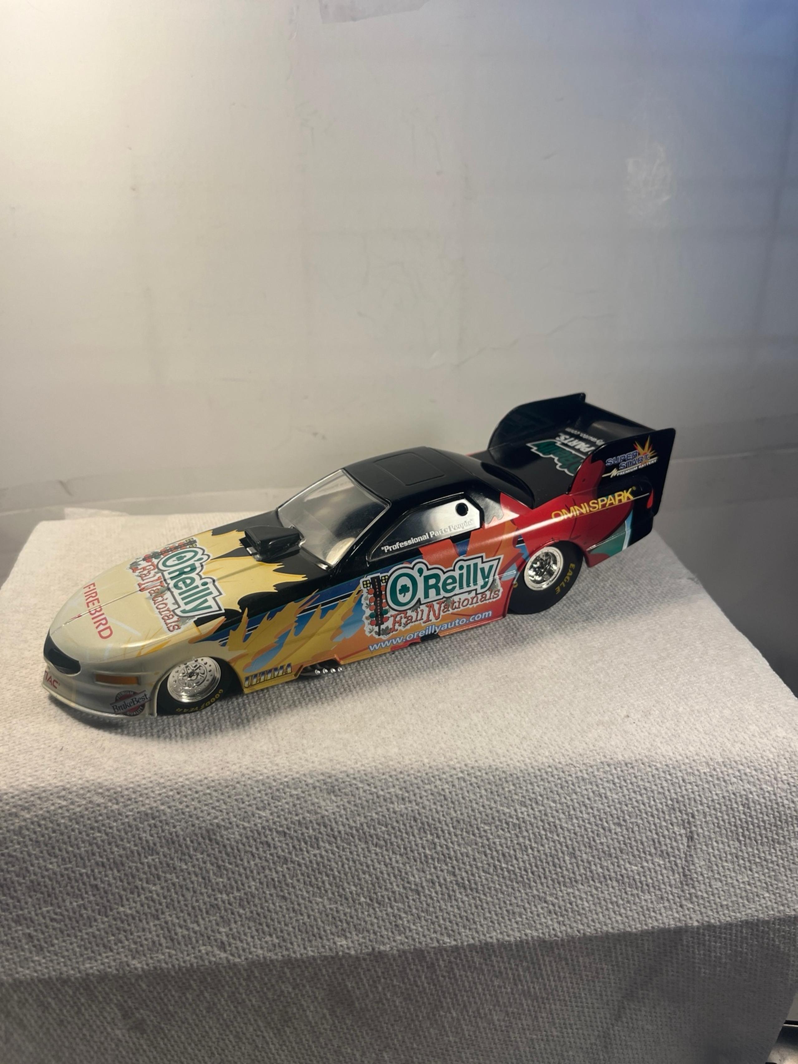 Firebird Funny Car O’Reilly 1:24 Diecast - 6061