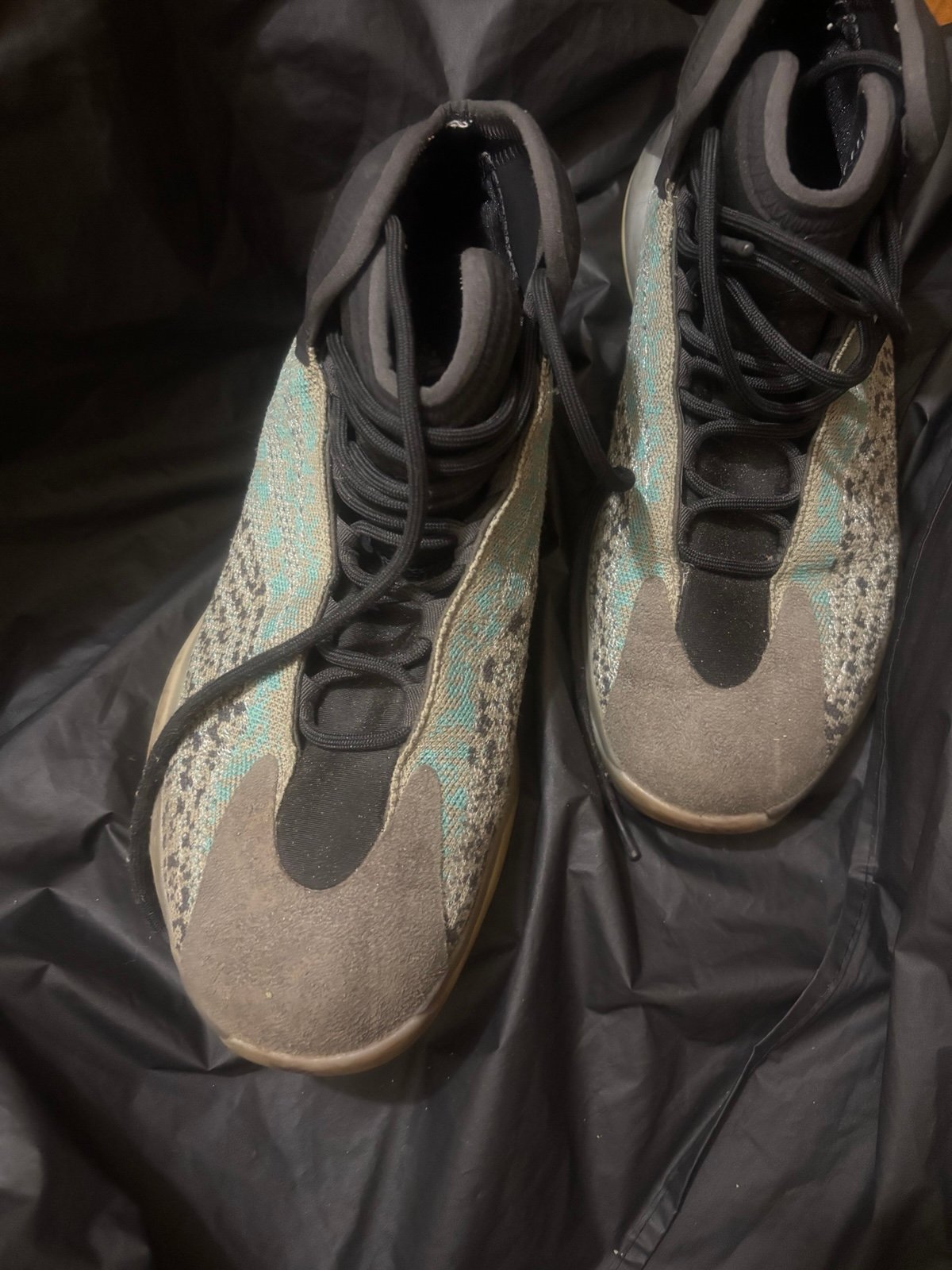 Yeezy Quantum
