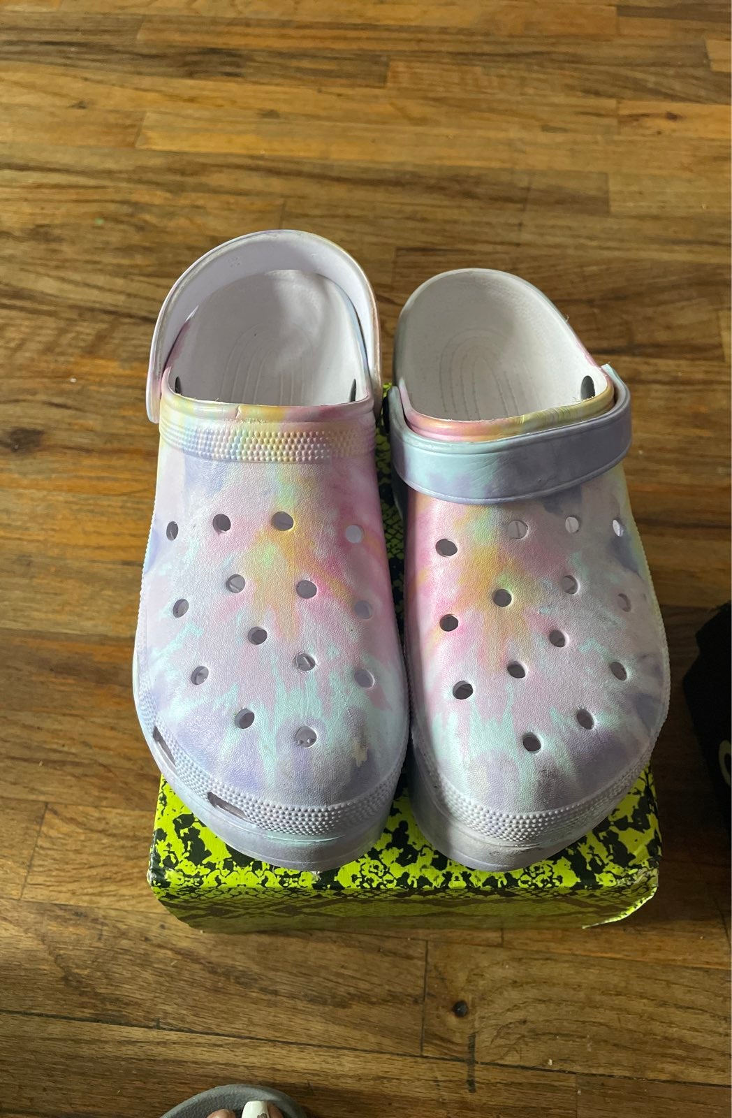 Crocs