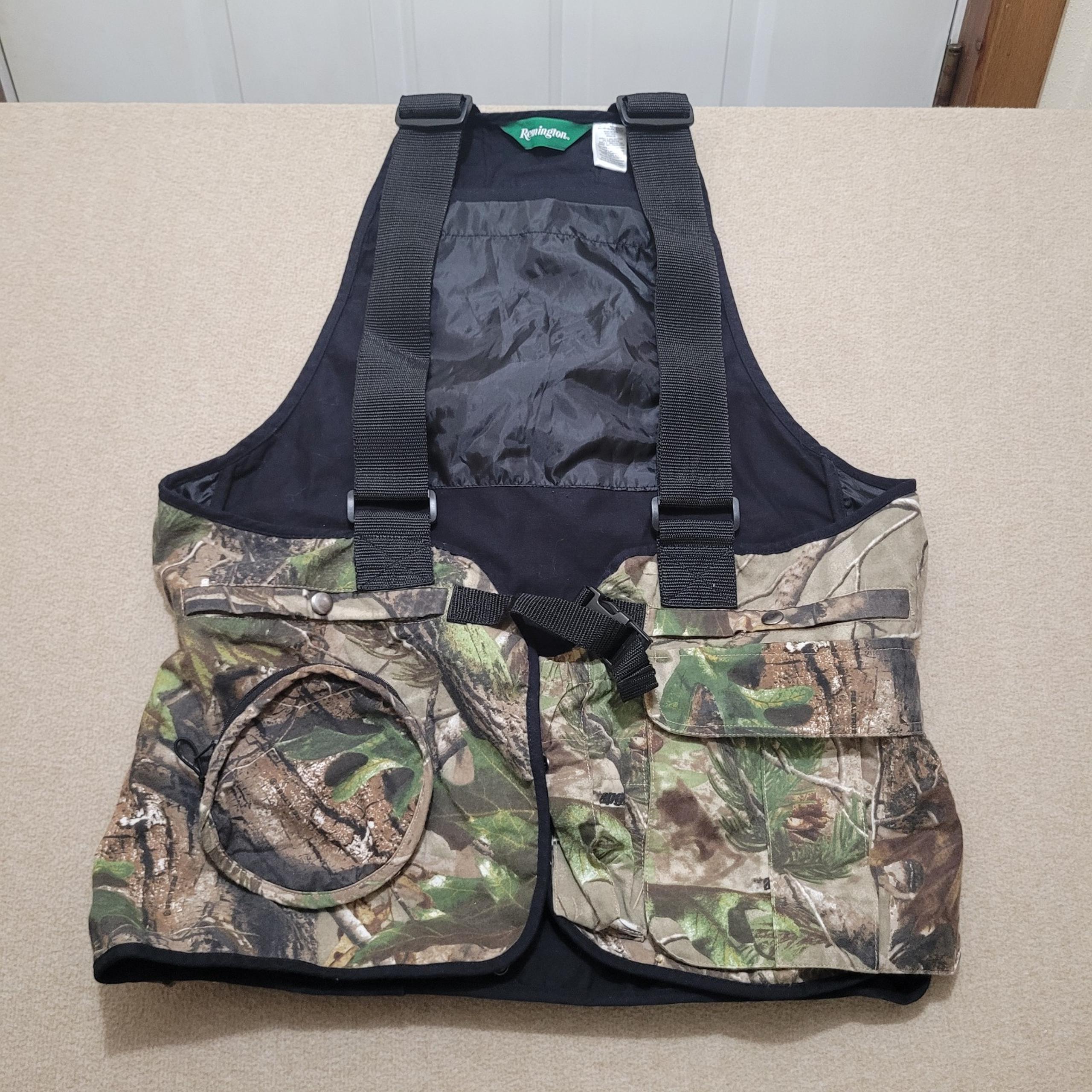 Remington Camo Strap Bird Hunting Vest Realtree Camo Size Medium Large Regular