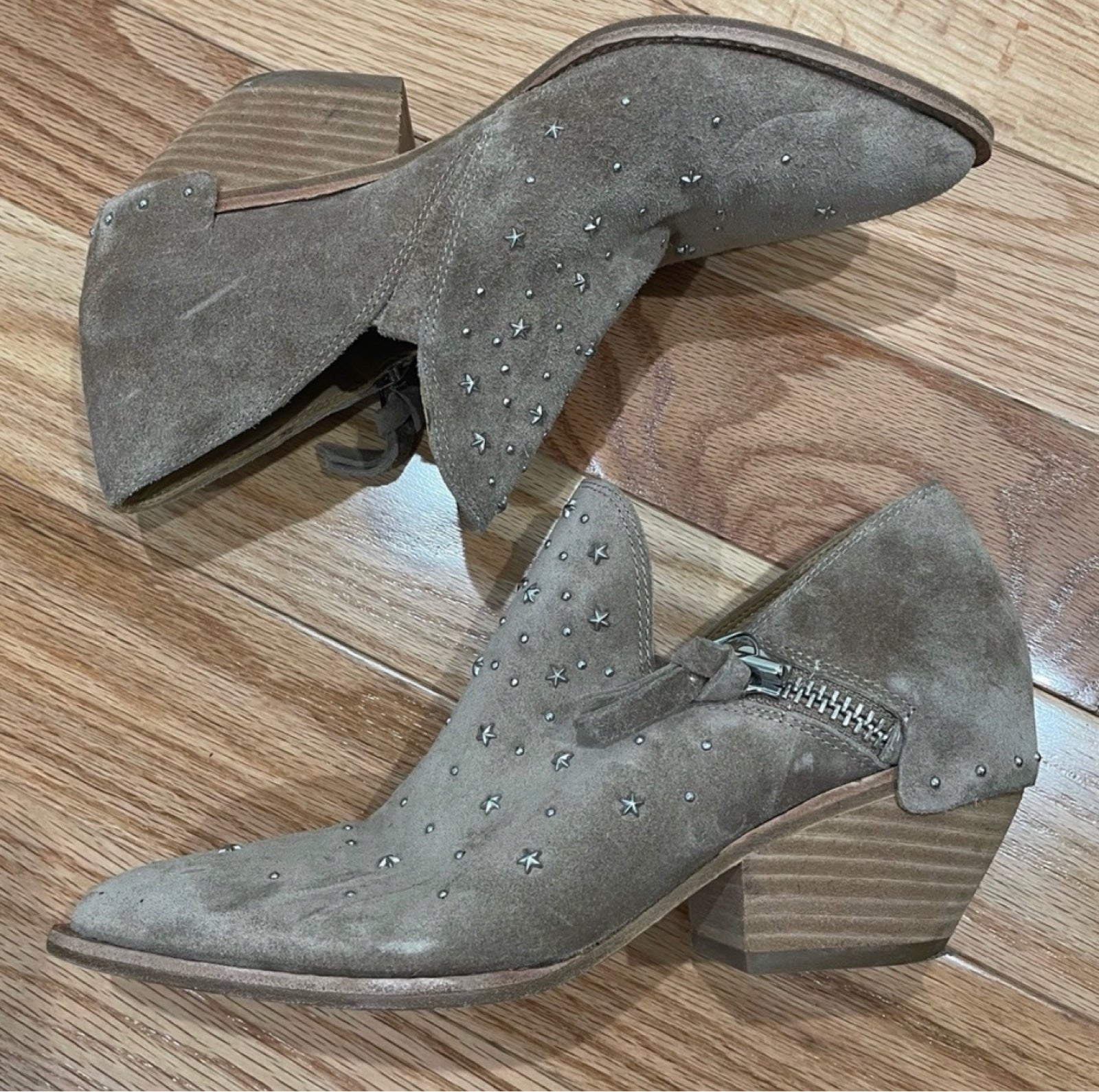Sigerson Morrison Tan New Avola Haile Star Studded Pointed Toe Suede Bootie 37.5