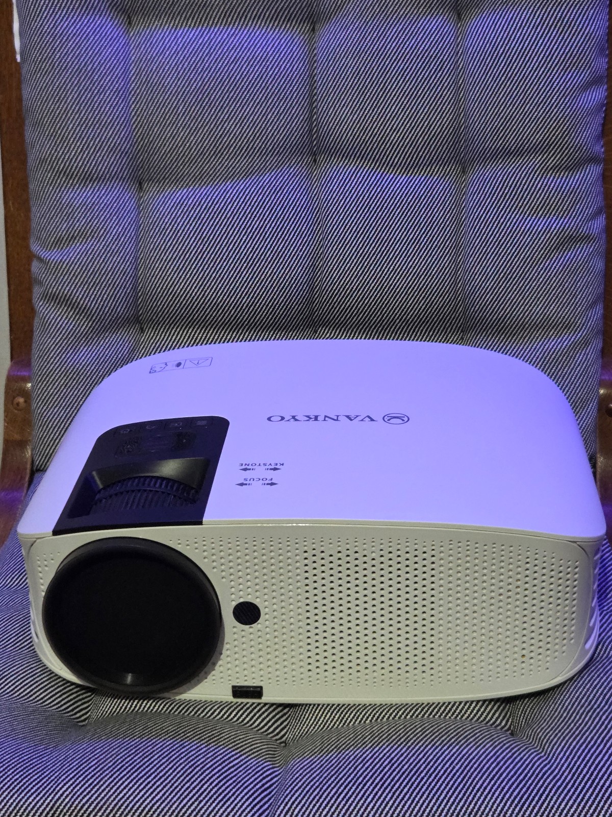 VANKYO Leisure 510 Full HD 1080P Projector 4500Lux Video Projector 230