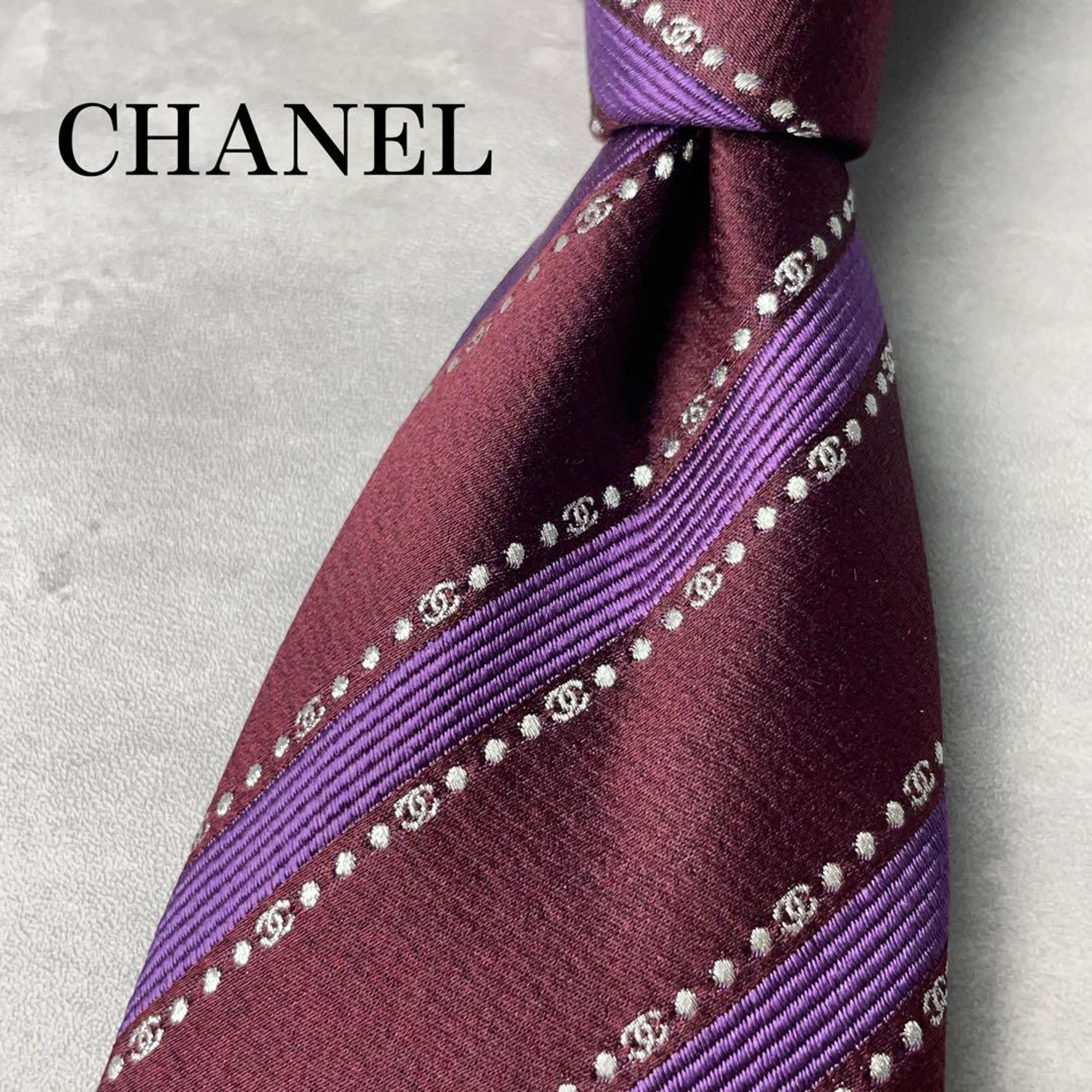 Excellent condition CHANEL Jacquard Coco Mark Stripe Tie Bordeaux Purple