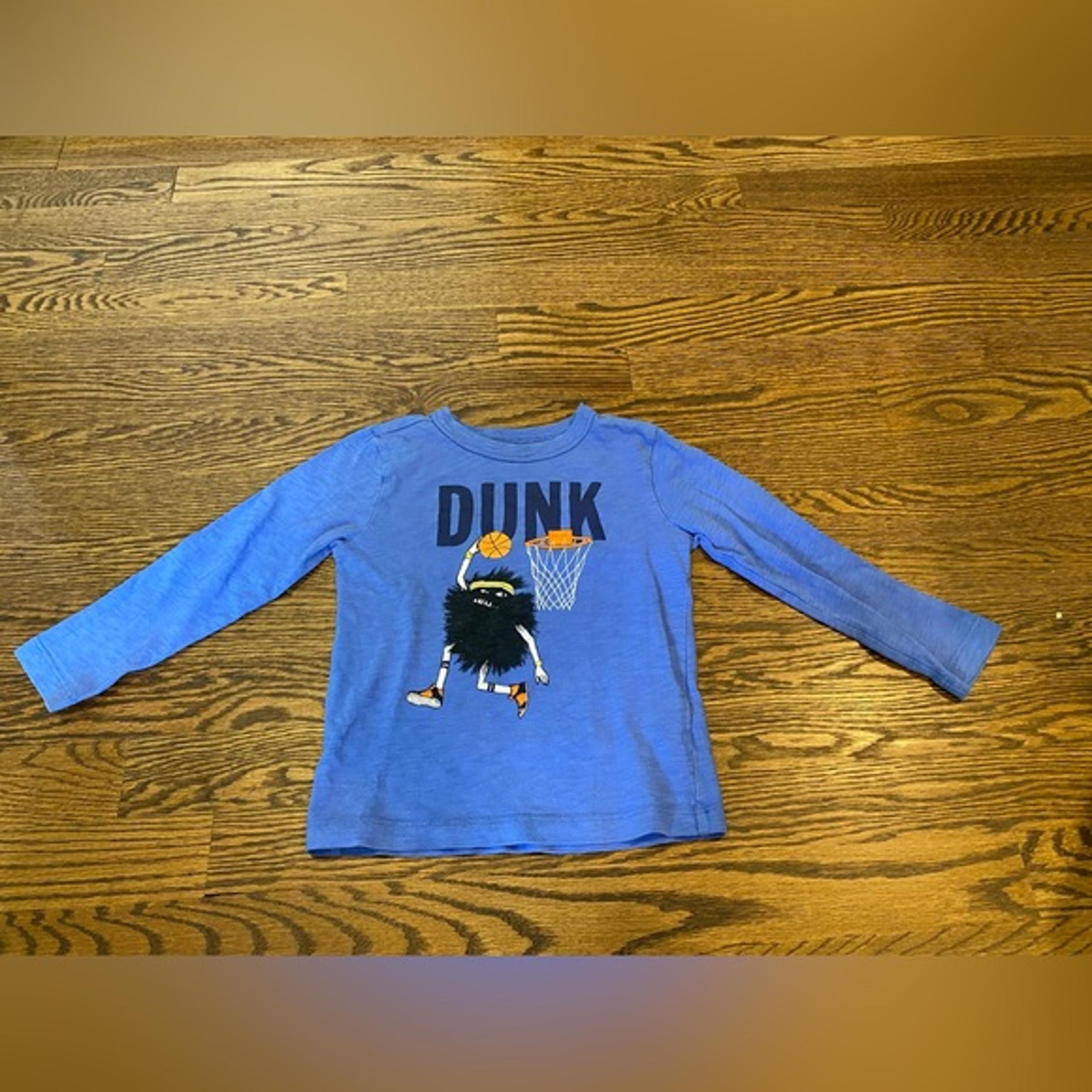 Limited Edition Crewcuts “Dunk” Long Sleeve T-Shirt Size: 3T