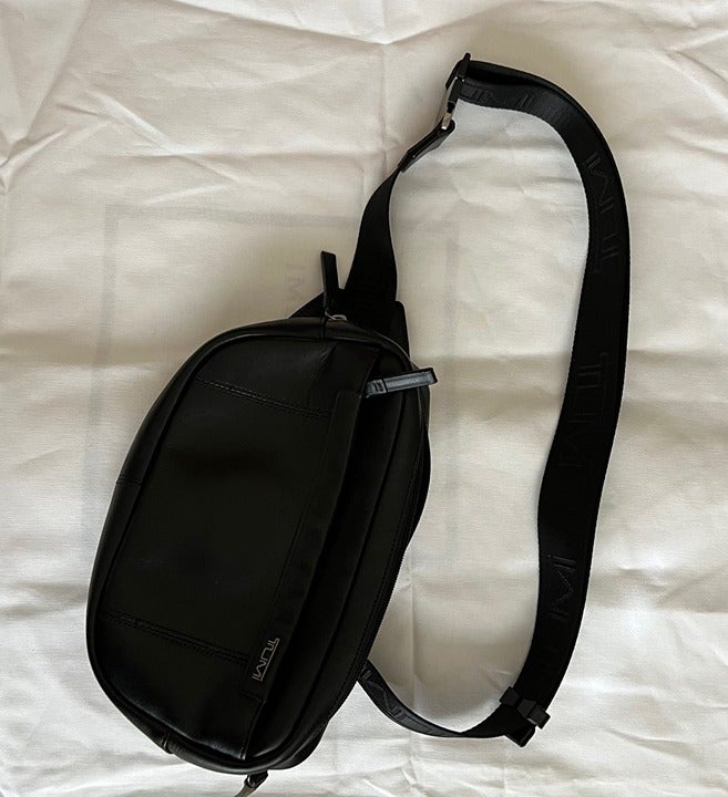 TUMI Waist Bag Leather Black
