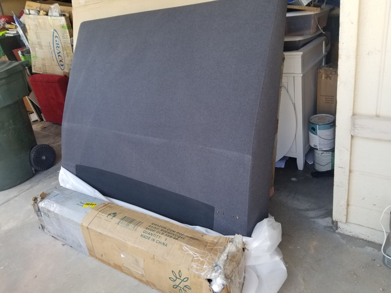FULL size Upolstered headboard and platf