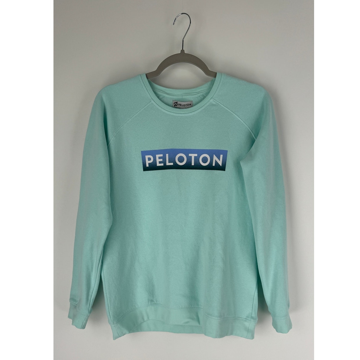 Peloton Classic Crewneck Sweatshirt Womens Small Blue New Pullover Long Sleeve