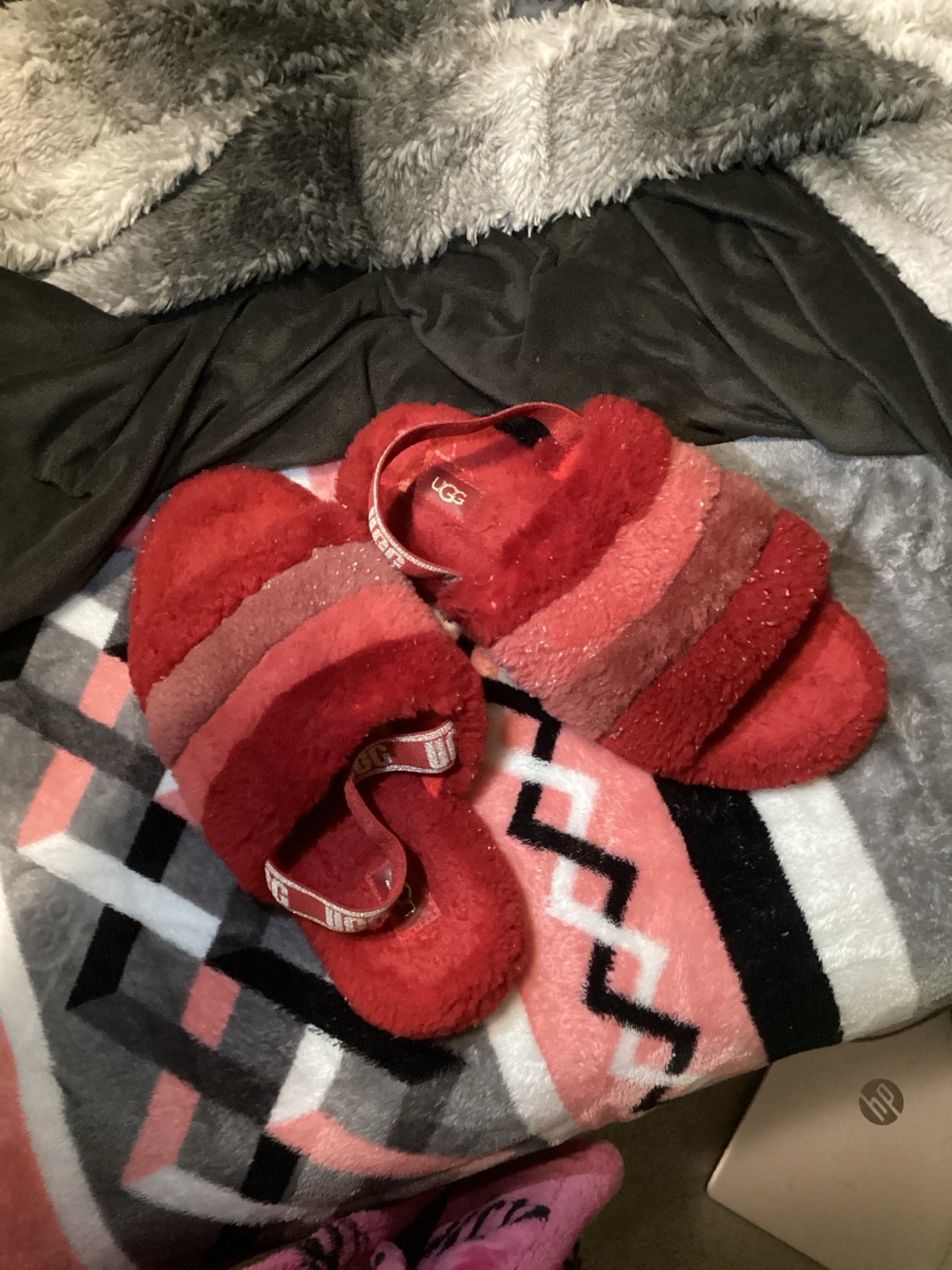 slippers