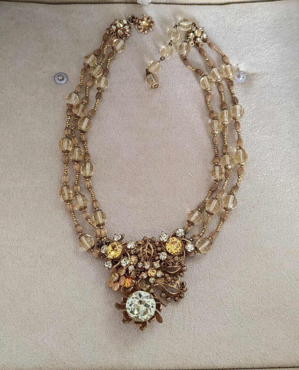 VINTAGE MIRIAM HASKELL CRYSTAL NECKLACE