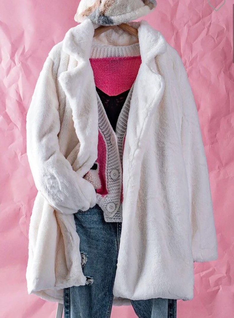 Faux mink, coat lining and side pockets, cream, size S