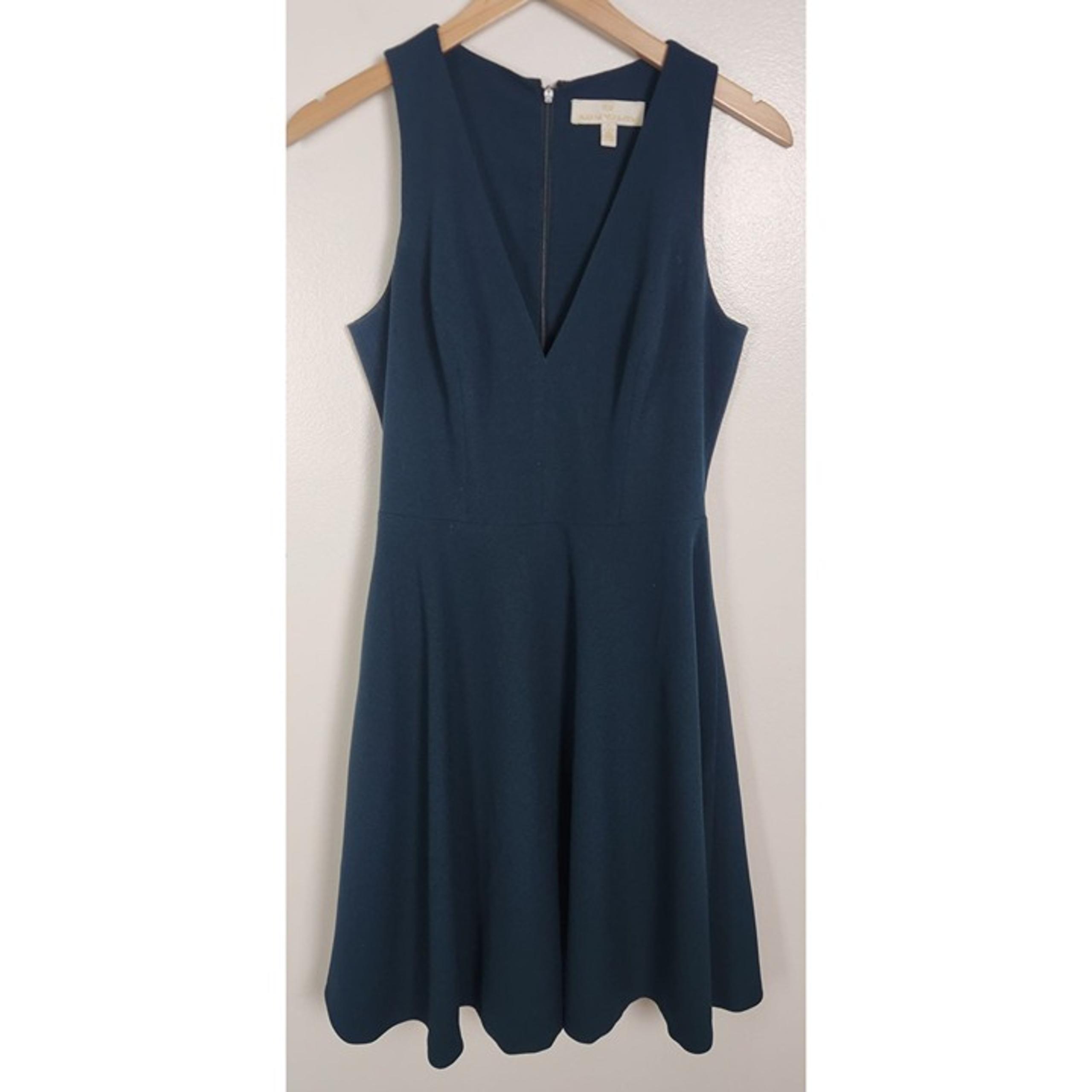 Dress The Population Women's Sz. M Catalina Fit & Flare Cocktail Dress Pine