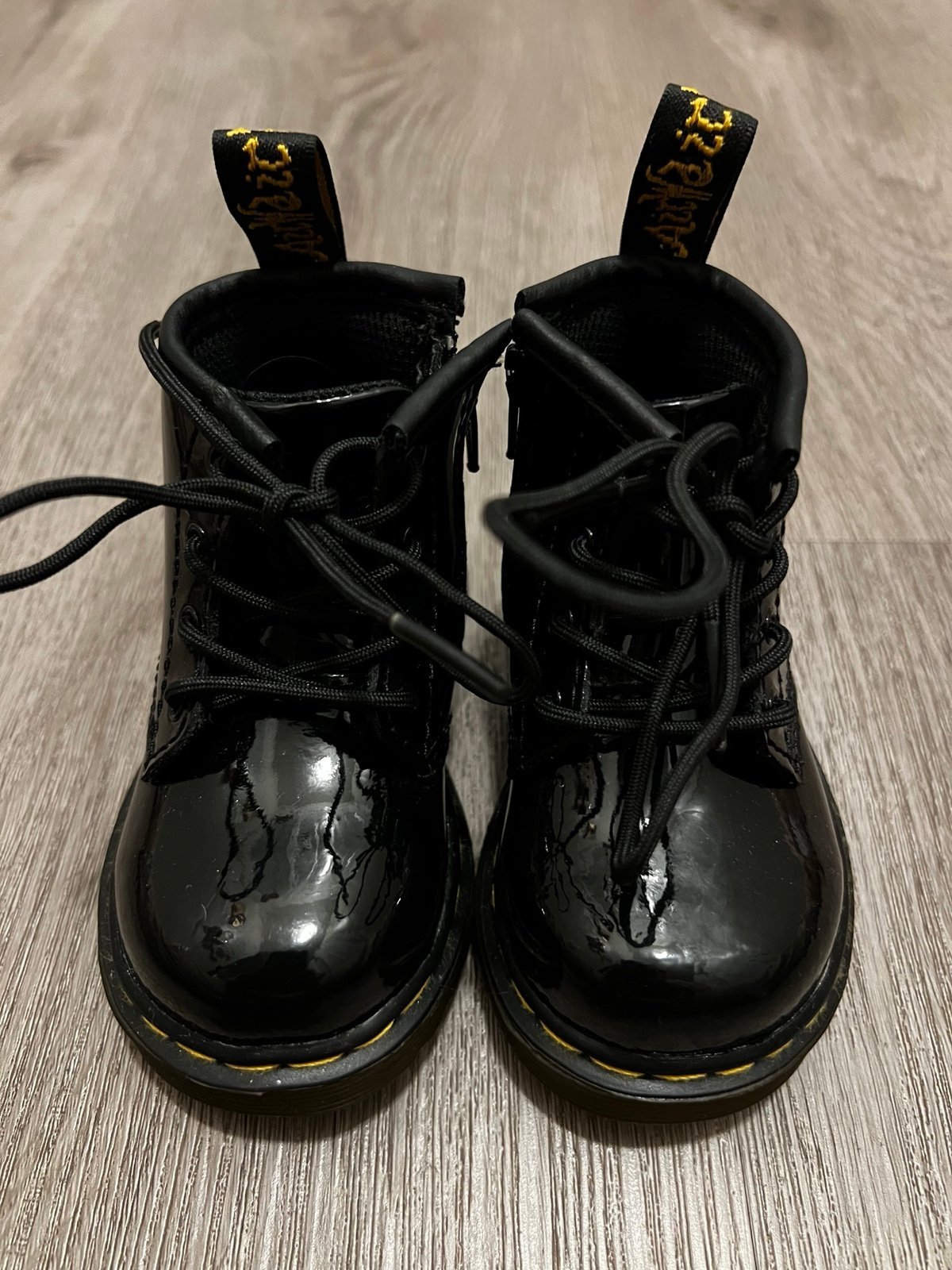 Baby patent docmarten Sz 4