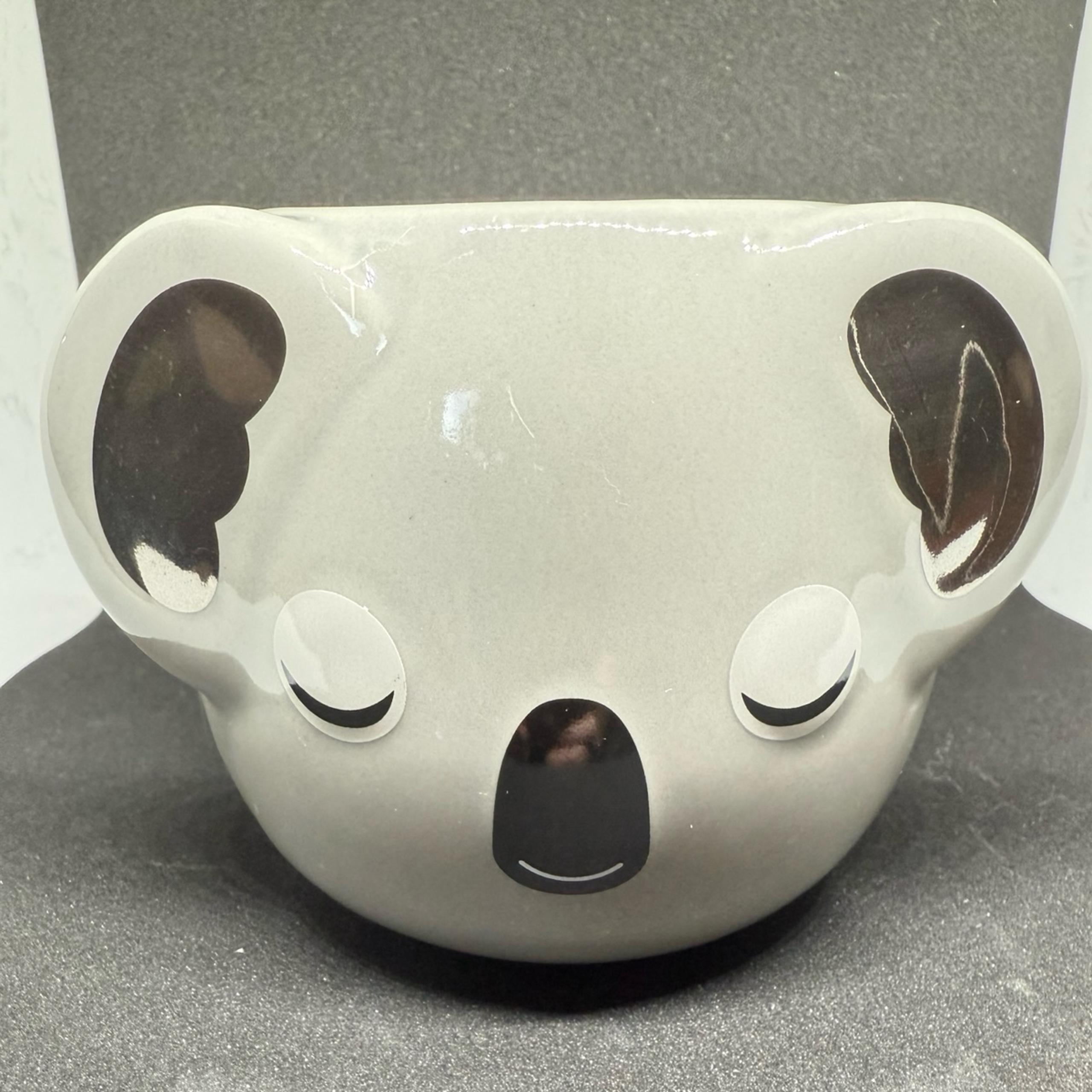 Size 8 Koala-ty Time candle nwt fj
