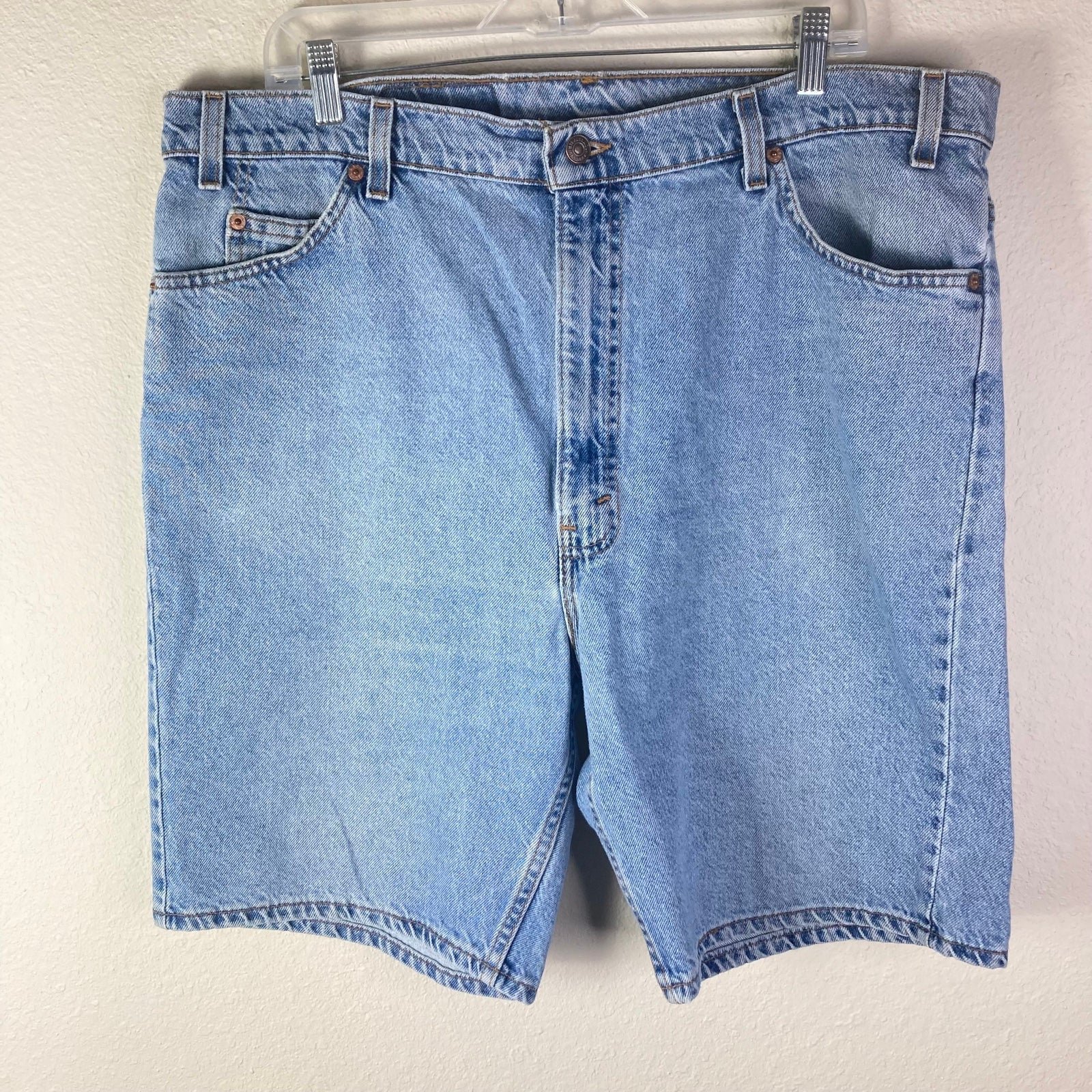 Vintage Levis 505 Jeans Shorts 90’s Regular Fit Denim Orange Tab