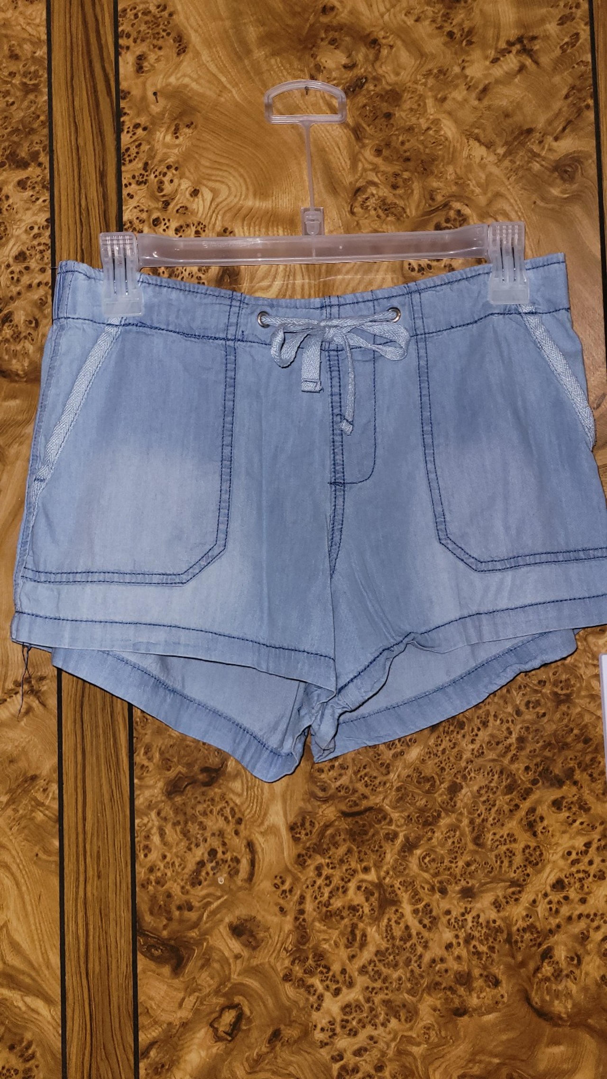 ALTARD STATE women's lightwght distress shorts pockts drawstrng prewash blue M