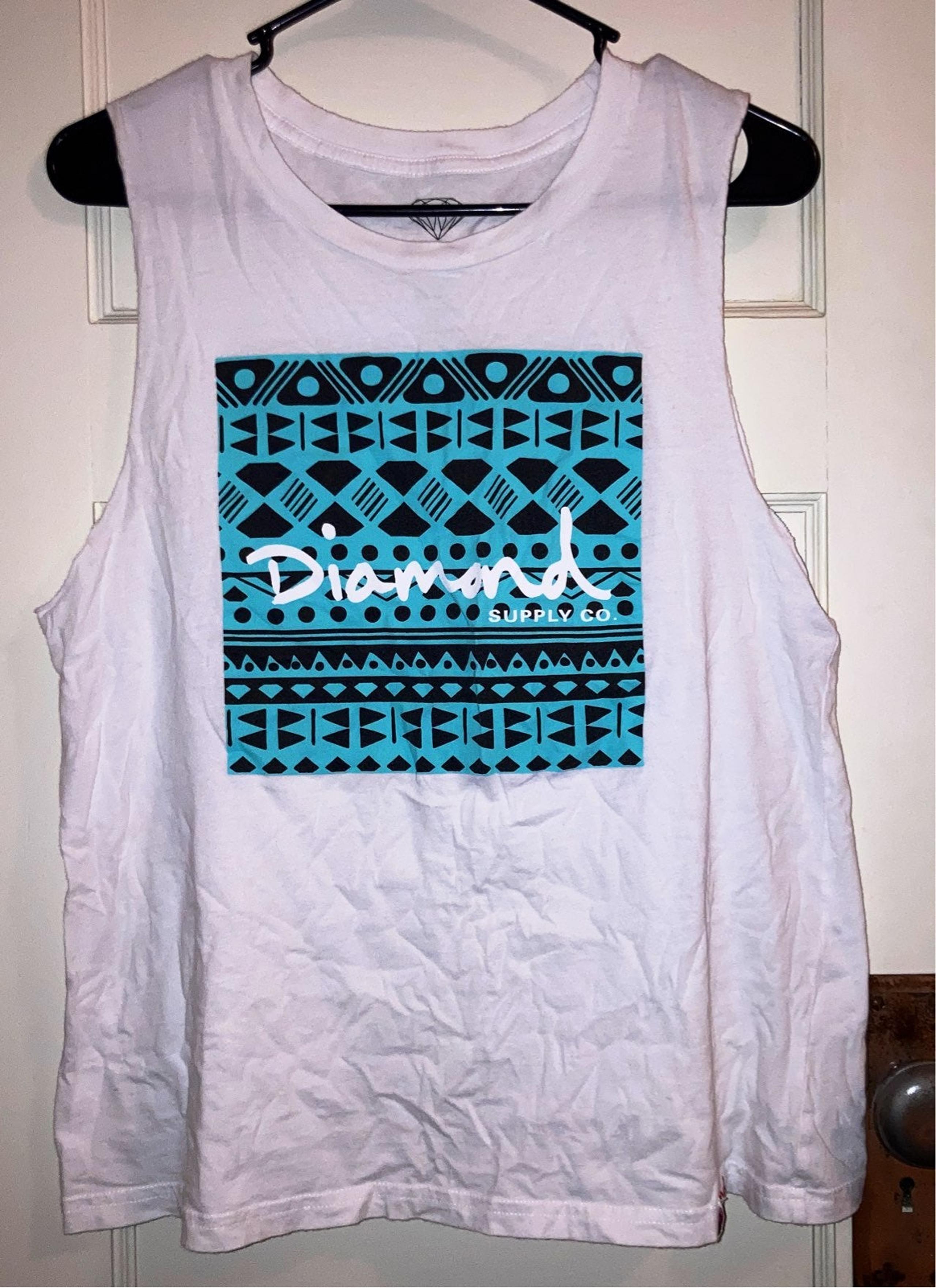 Women's Sleeveless shirt
