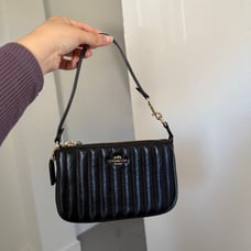 Coach Nolita 19