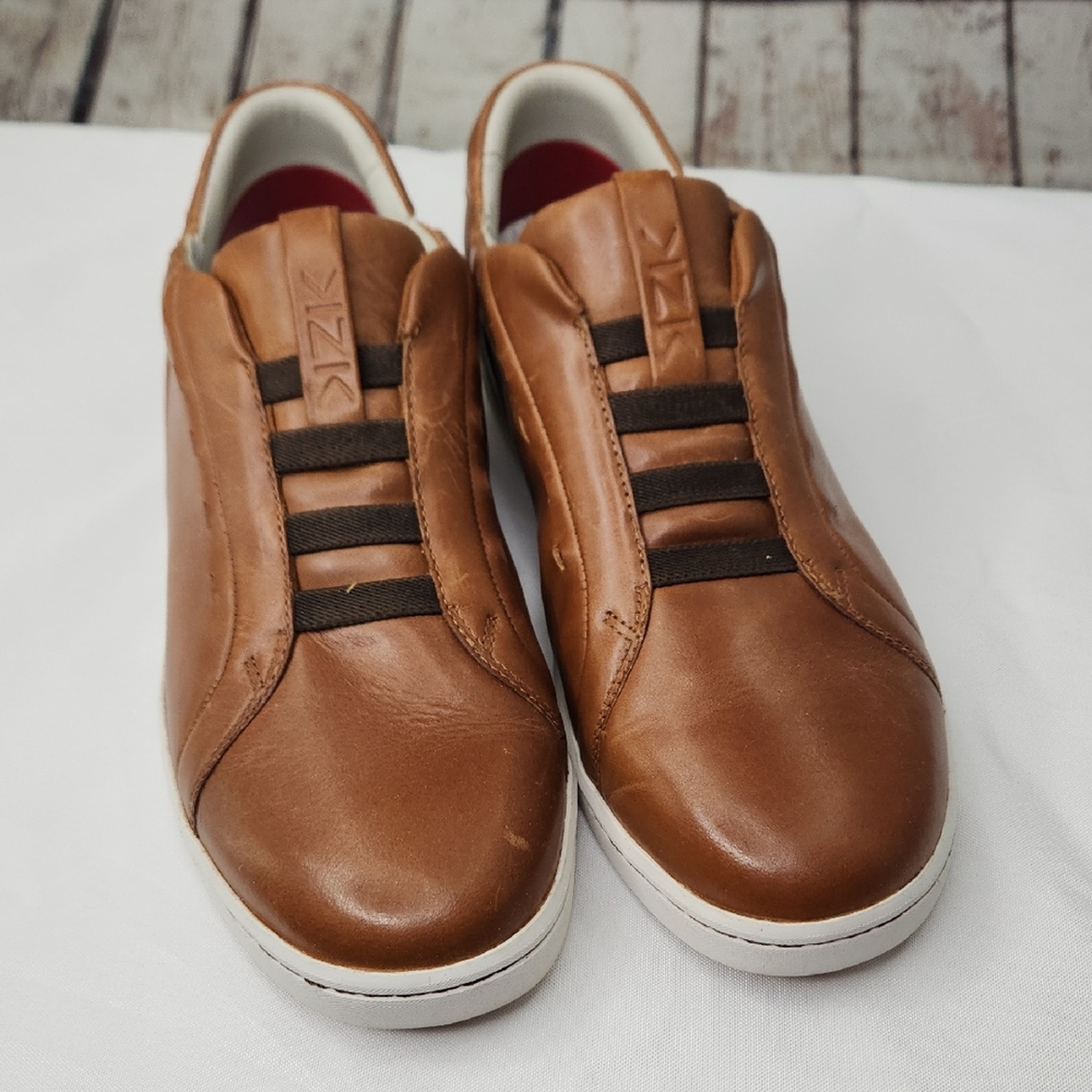 KIZIK Slip on Brown Sneakers
