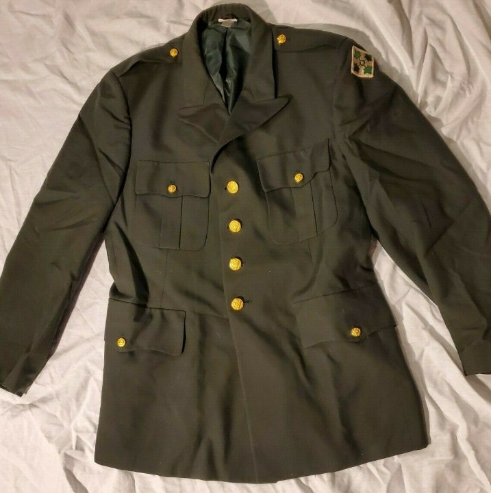 REGULATION AR 670-1 DRESS JACKET CLASS A