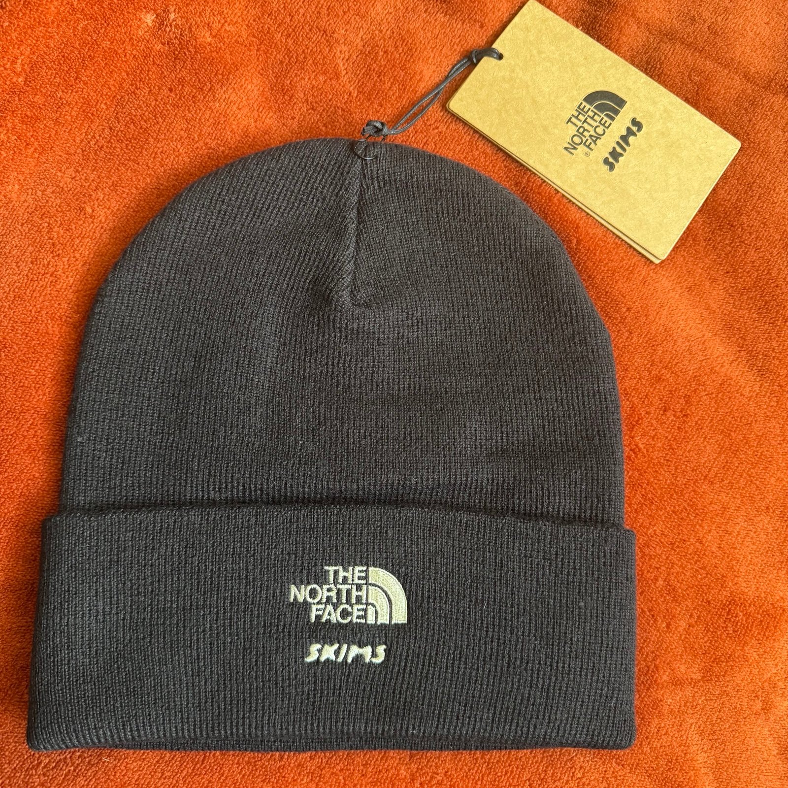 The north face x skims beanie in onyx (black) NEW
