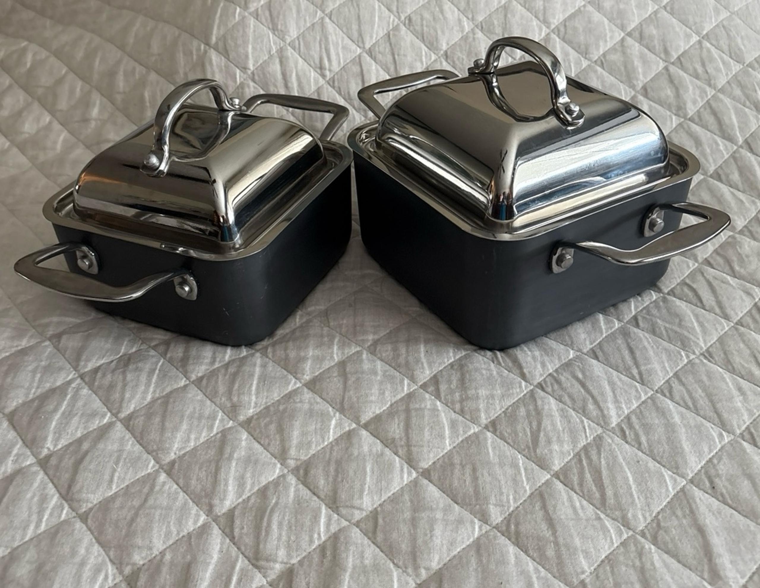 NWOT Technique Set of 2qt & 3qt Square Hard Anodized Non Stick Pans Square Lids