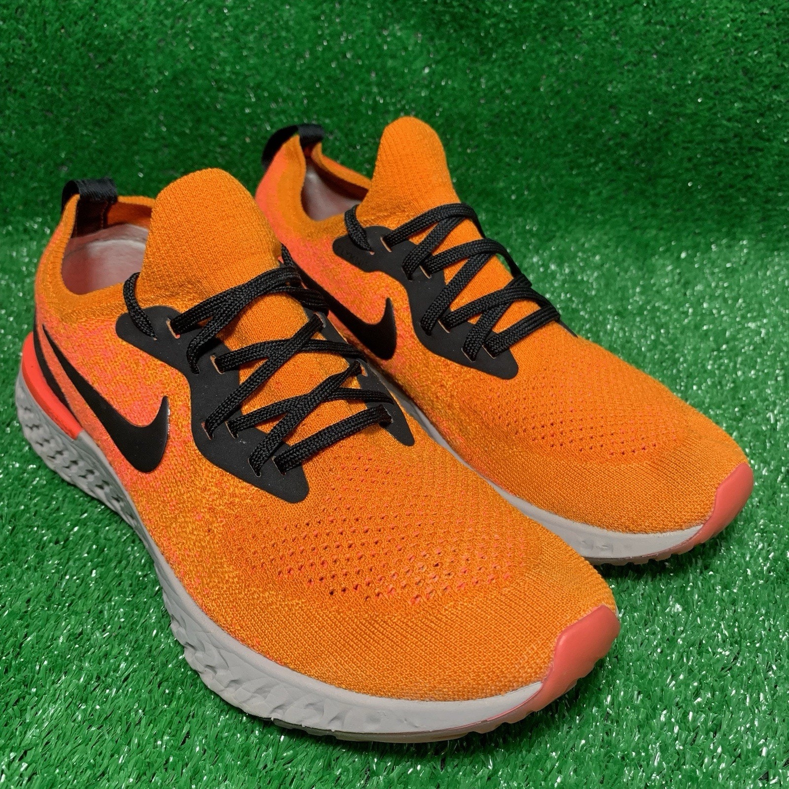 Women's Nike EPIC REACT FLYKNIT Shoes AQ0070-800 Women's Size 9