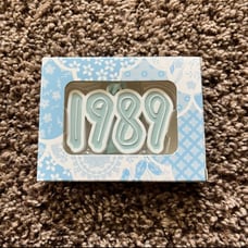 NEW Taylor Swift 1989 Ornament