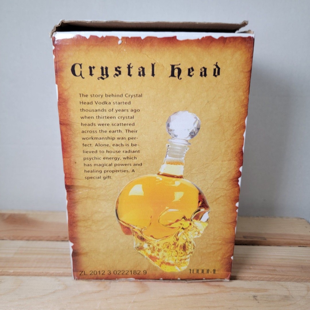 Dan Aykroyd's Crystal Head Vodka 1 LTR Skull Decanter w/ Box