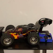 Traxxas RC Rustler