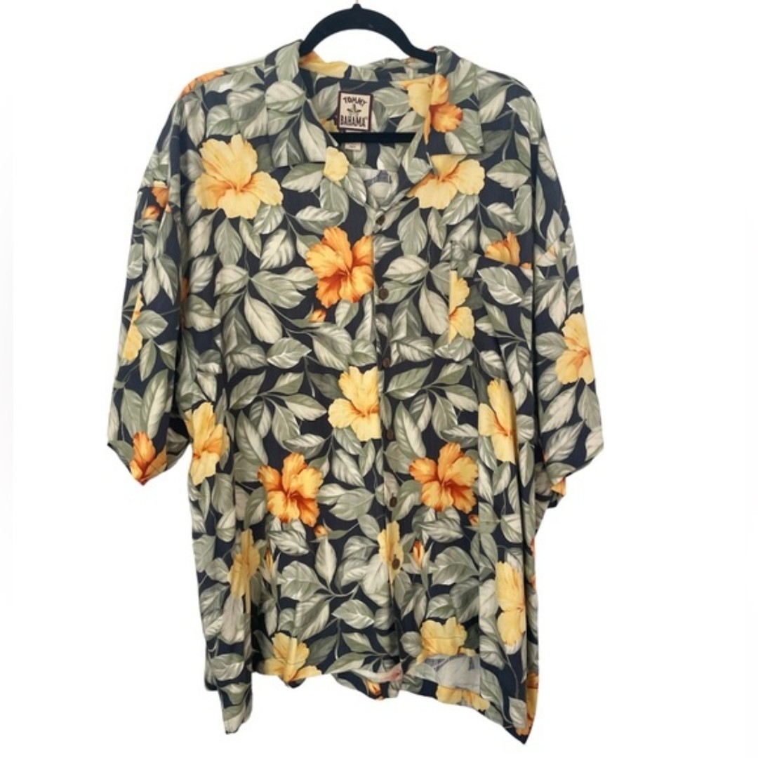 Tommy Bahama shirt Men’s 100% silk short sleeve floral button up size xxl
