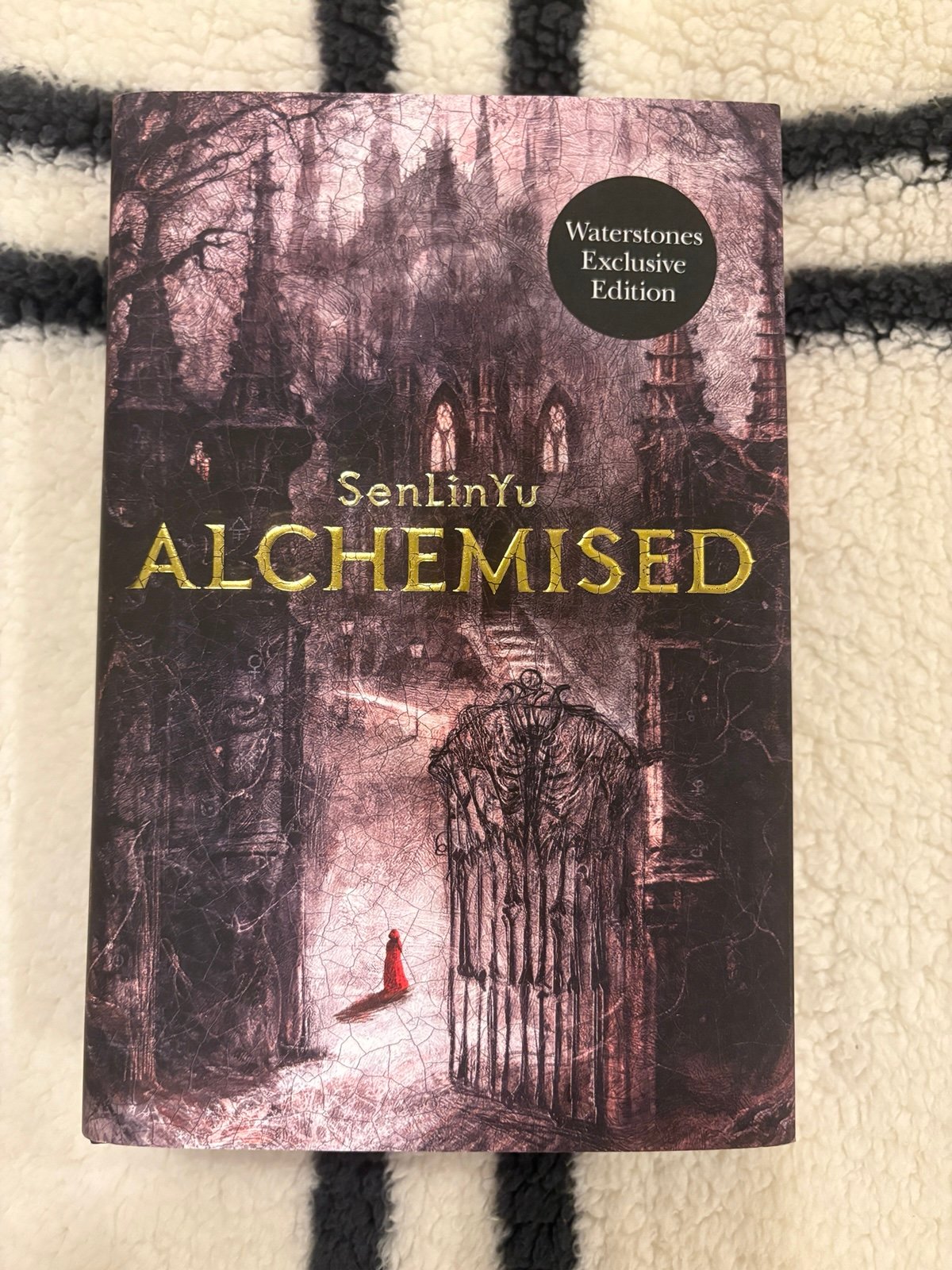 Waterstones Alchemised by SenLinYu (Sprayed Edges)