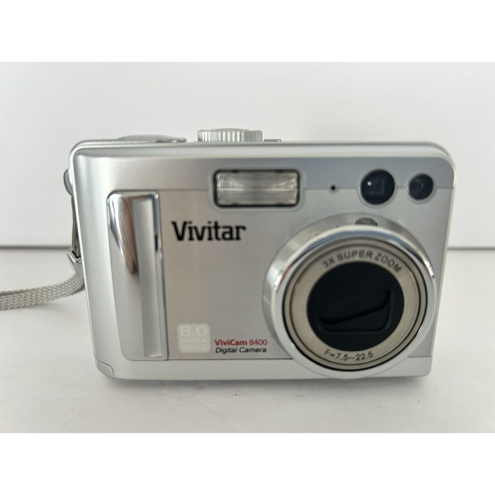 Vivitar Digital Camera Vivicam 8400 8.0MP Silver Tested WORKS, Super Clean