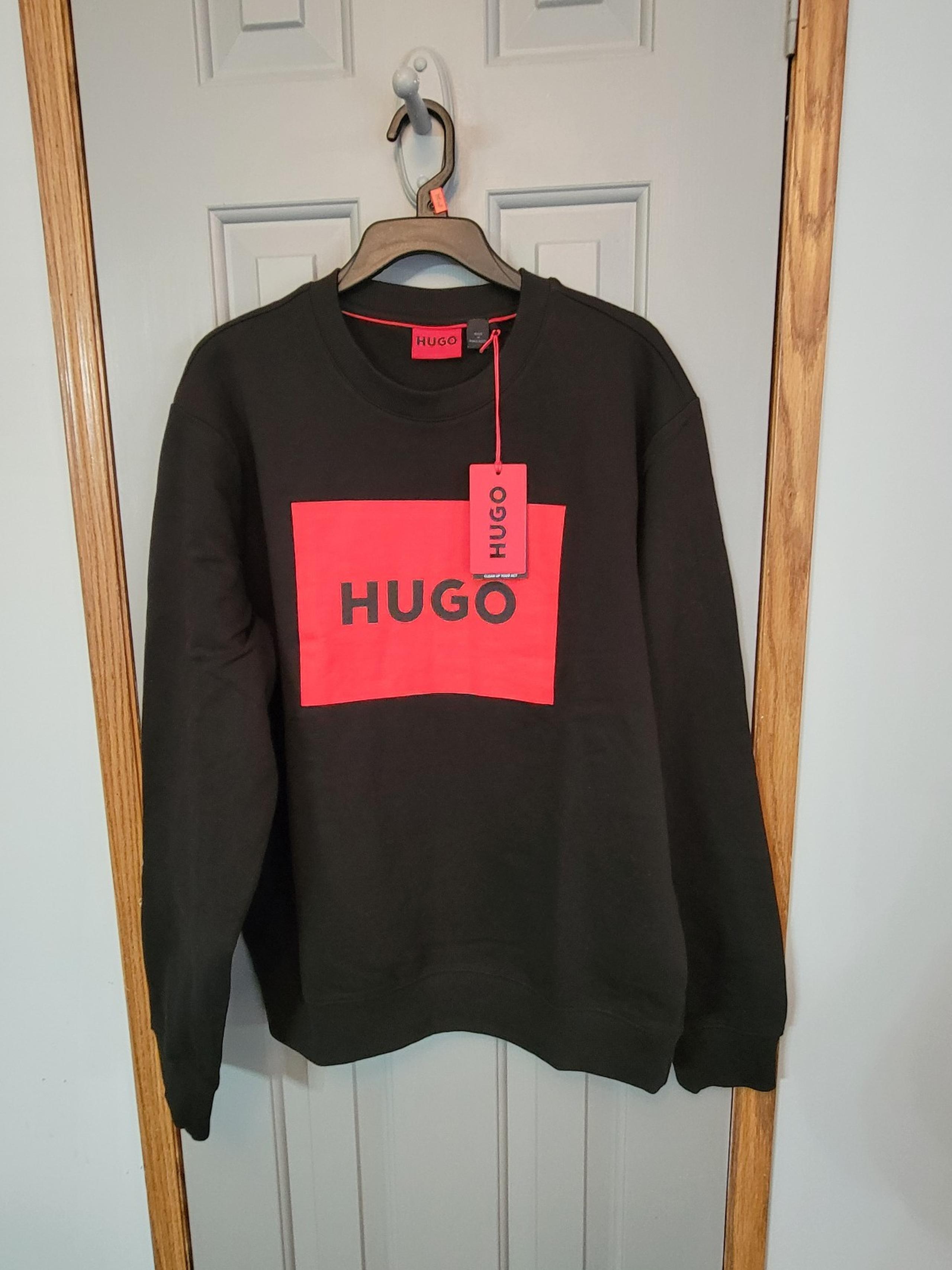 HUGO BOSS Men's Crewneck Sweatshirt
