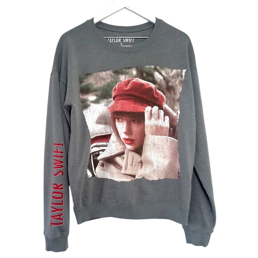 Taylor Swift Red Album Crew Sweatshirt Size Small