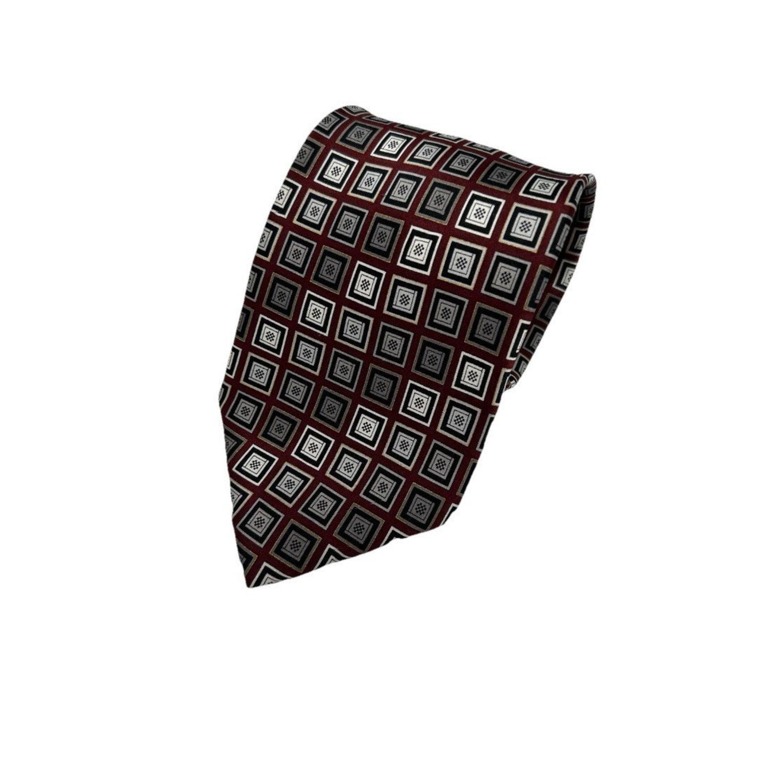 Alexander Julian Colours 100% Silk Burgandy Geometric Pattern Tie  57"x 3.75"