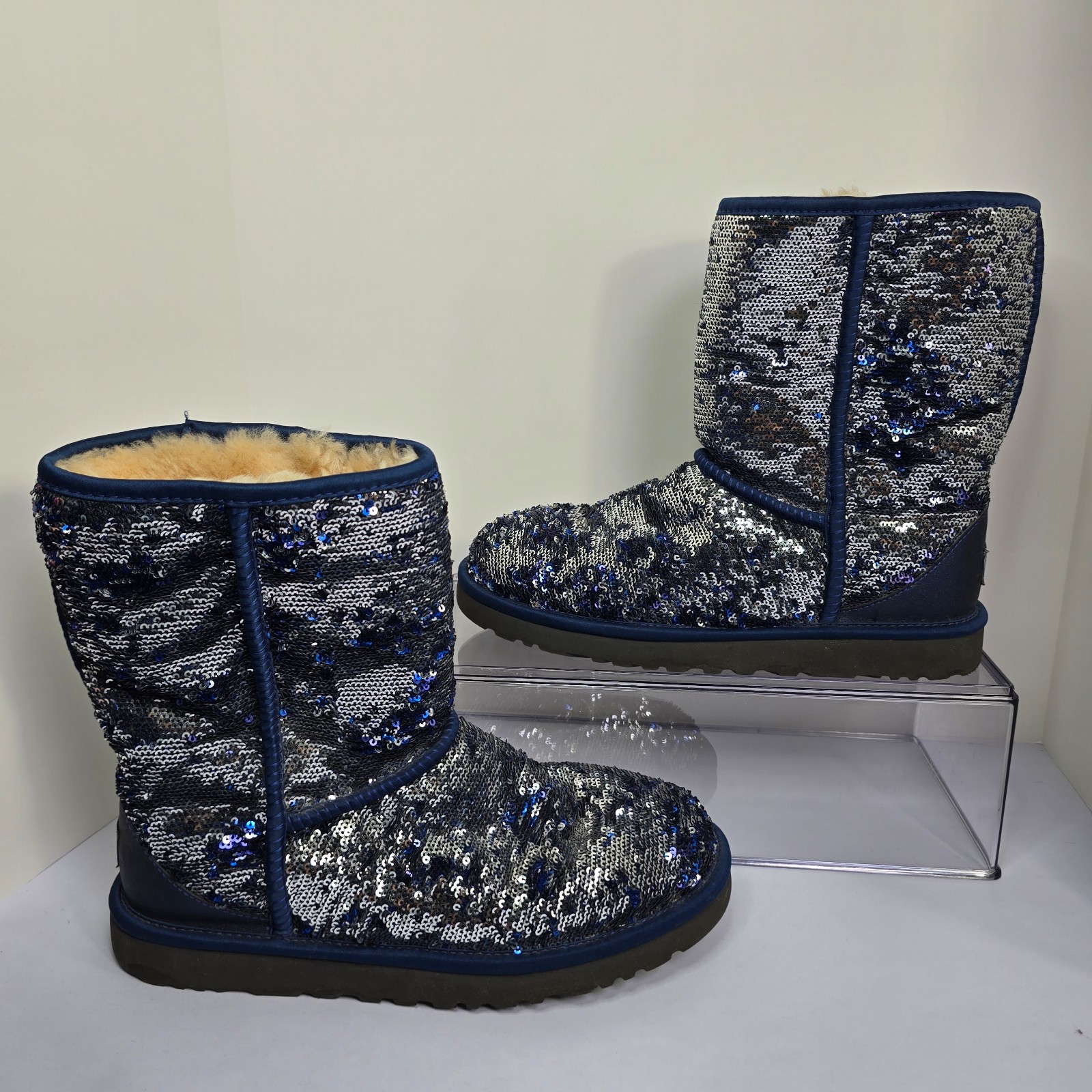 UGG Australian Boots Midnight Blue Silver Sequin Classic Short #1002978 Sz 8