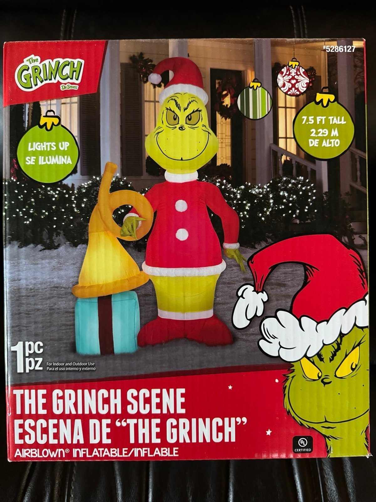Grinch Scene