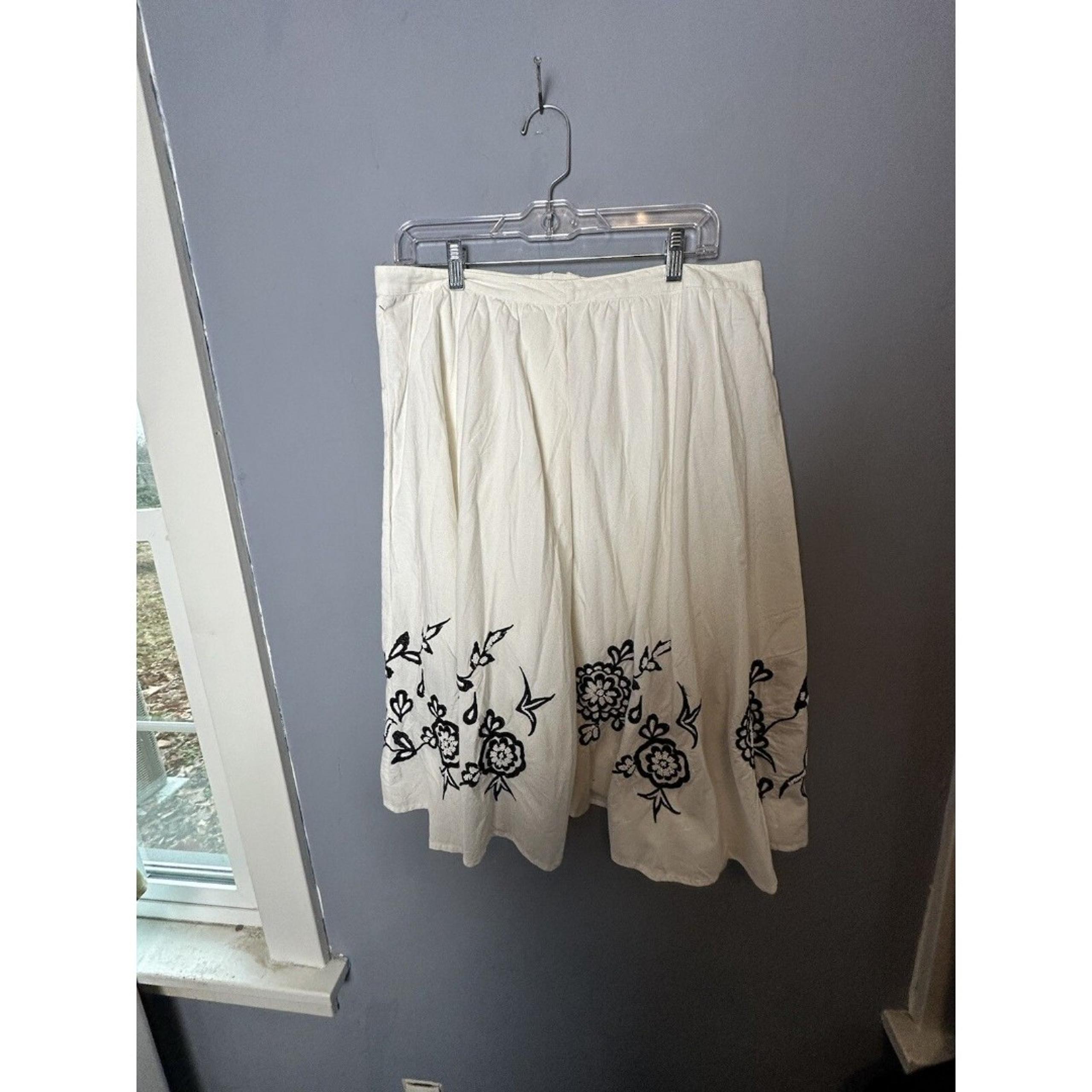 Kenar Womens White with Black Embroidered And Beaded A Line Skirt Rockabilly Lrg