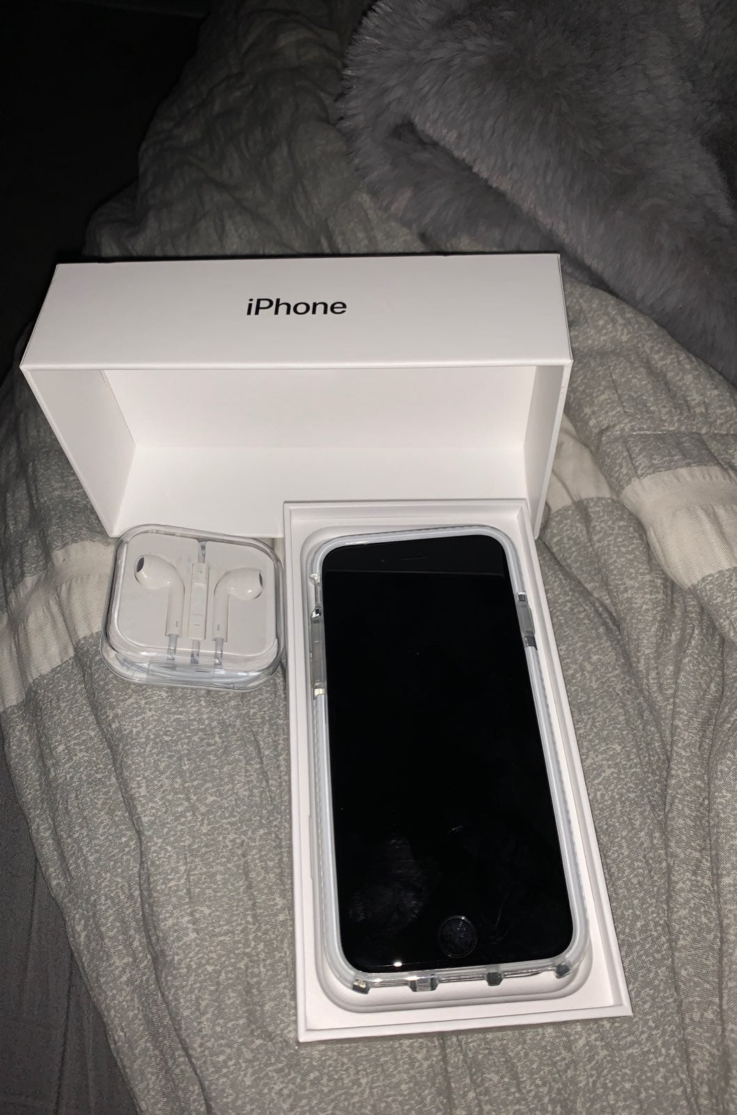 iPhone 6s Plus Space Gray 16 GB AT&T