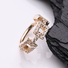 14 Karat Gold Square Chain Link Sparkle Design Seamless Clicker Hoop Ring