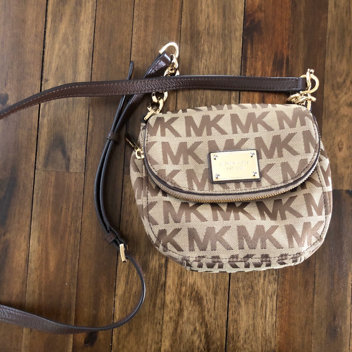 Michael Kors purse