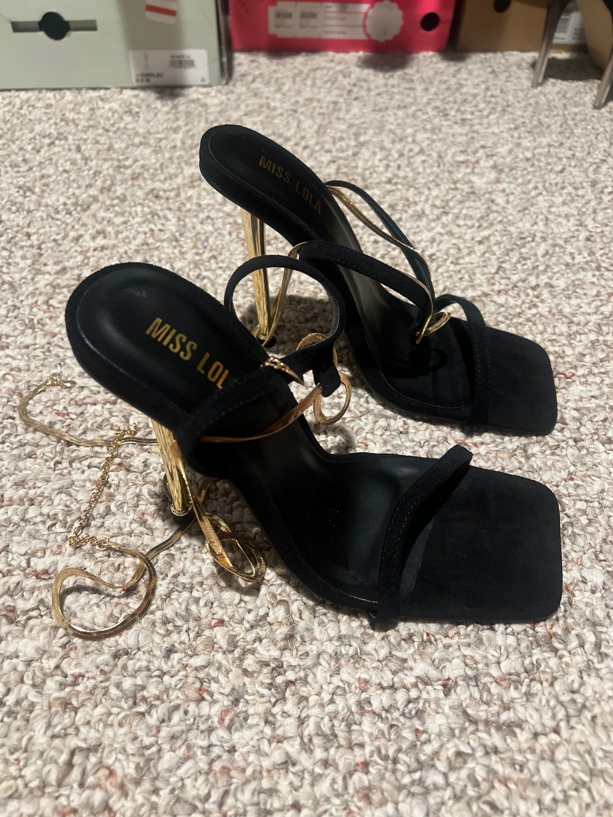 Miss Lola Heels