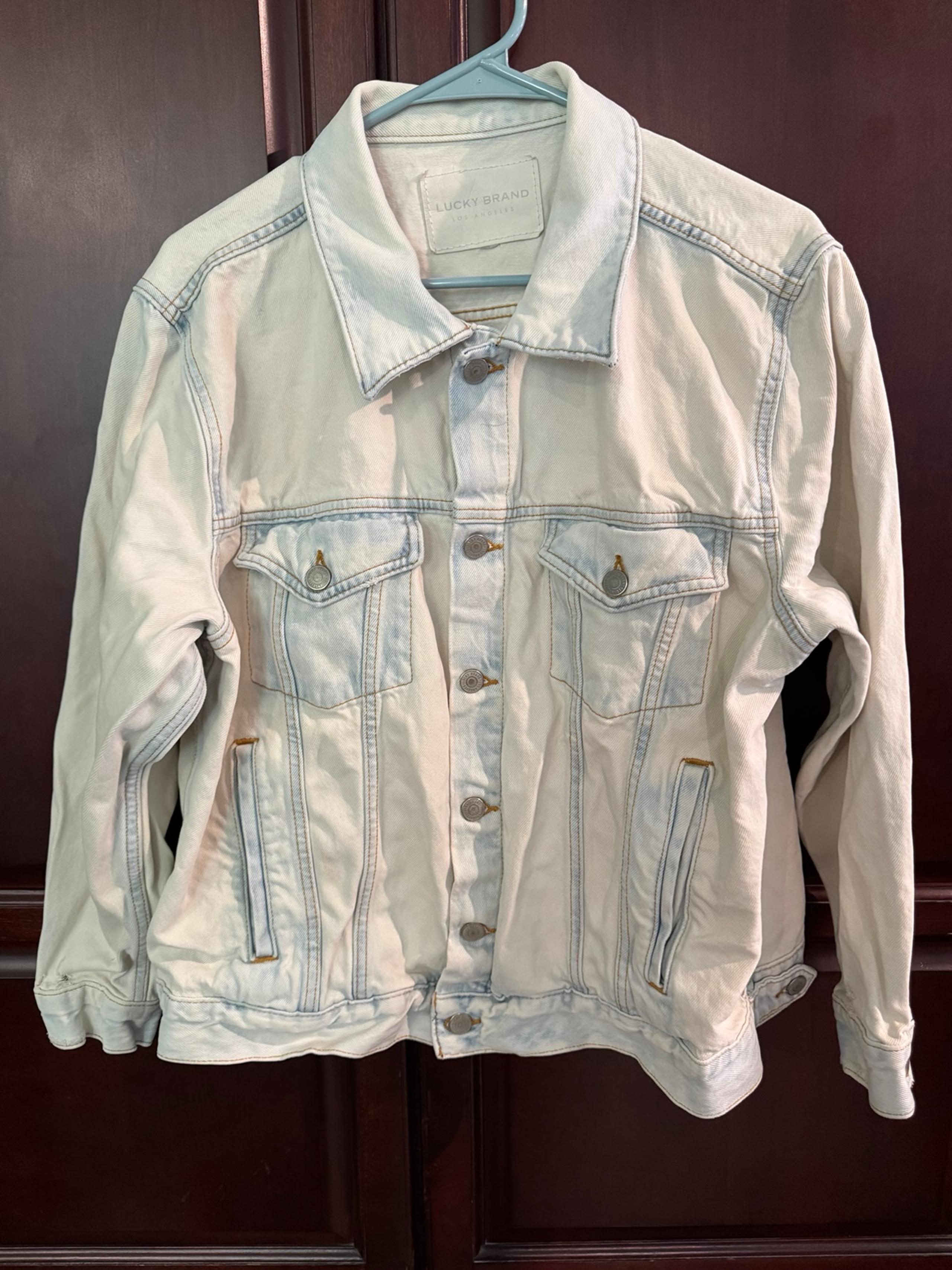 Lucky brand women’s jean jacket