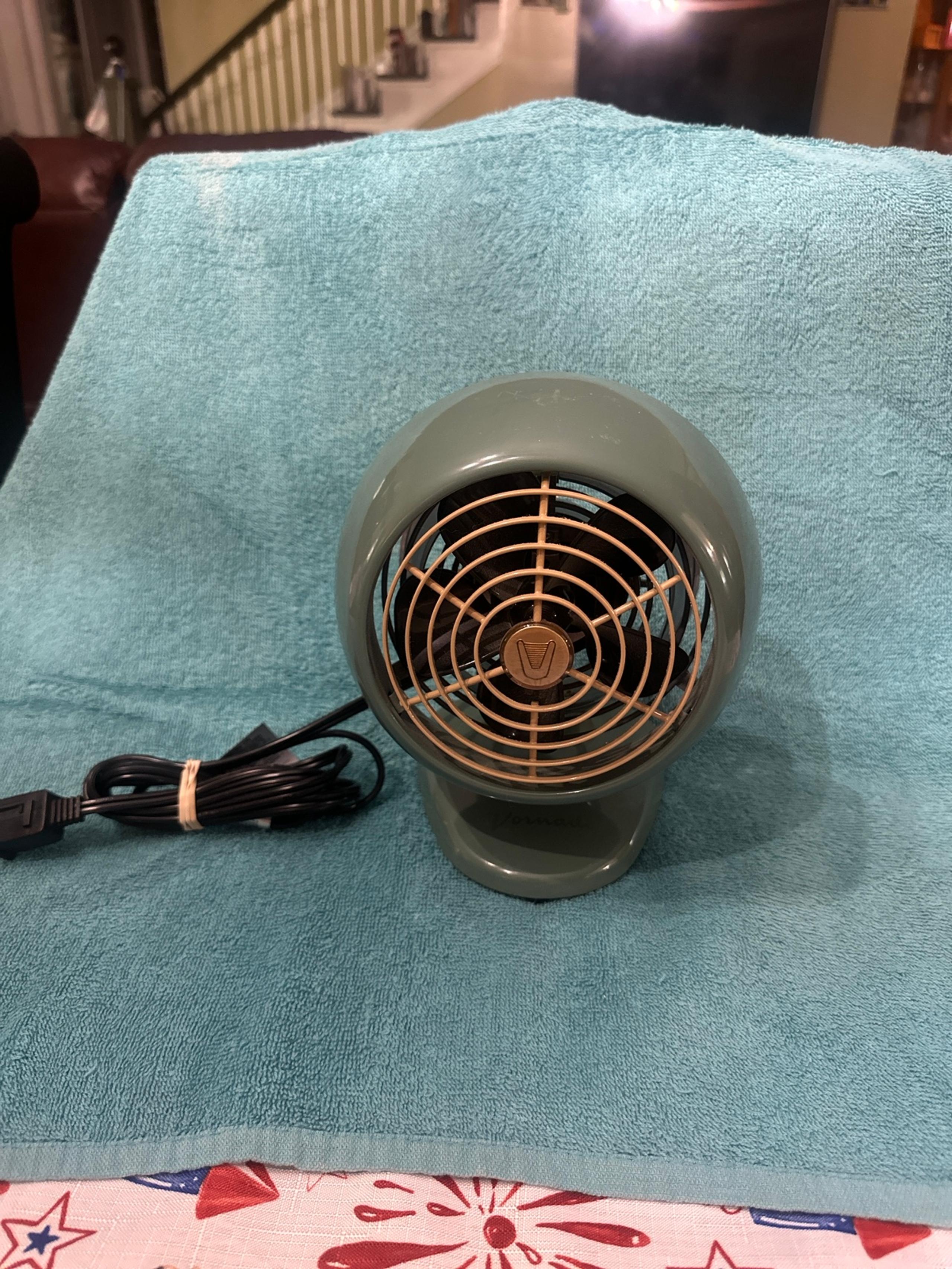 Vornado VFAN retro metal fan sage green