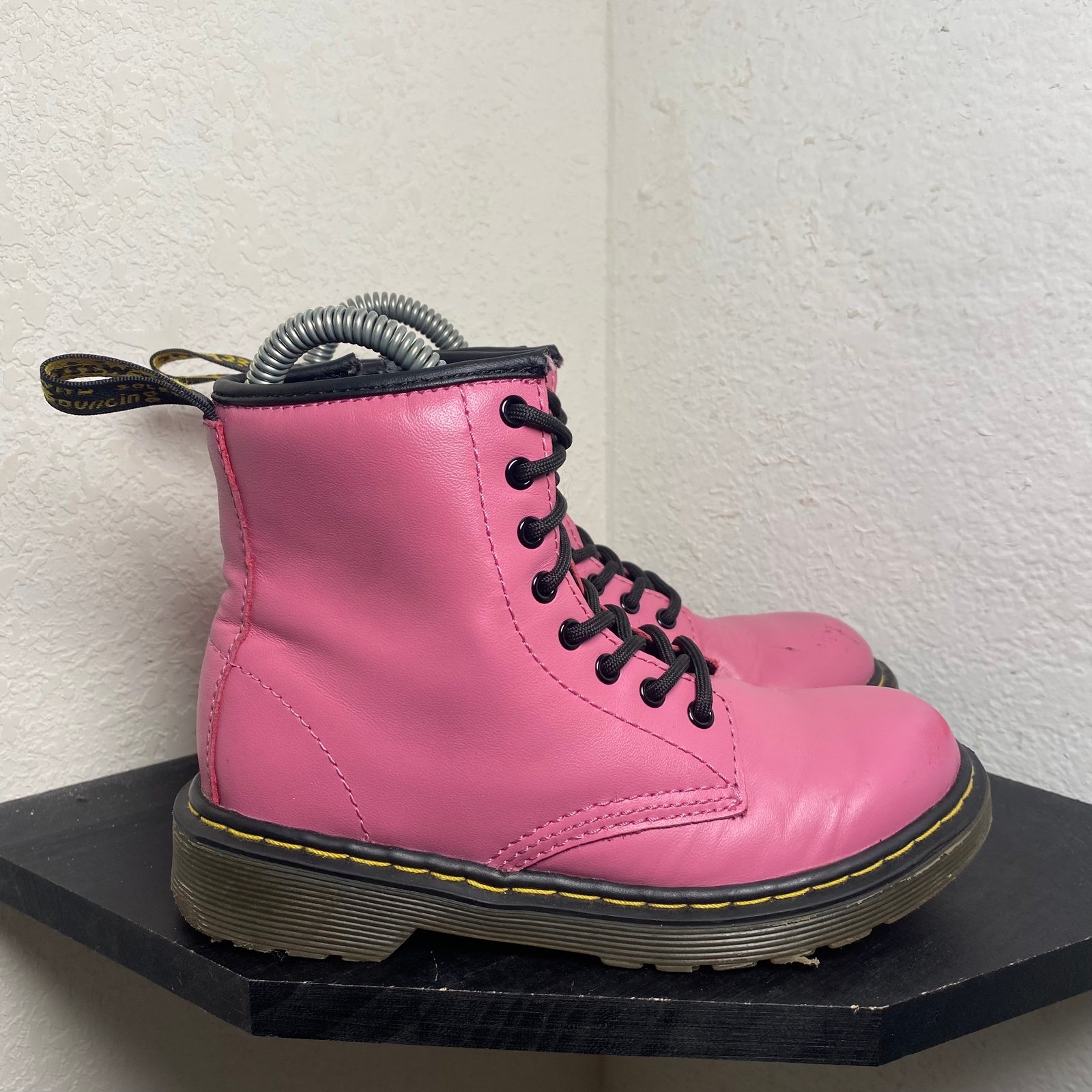 Dr martens delaney pink lace boots