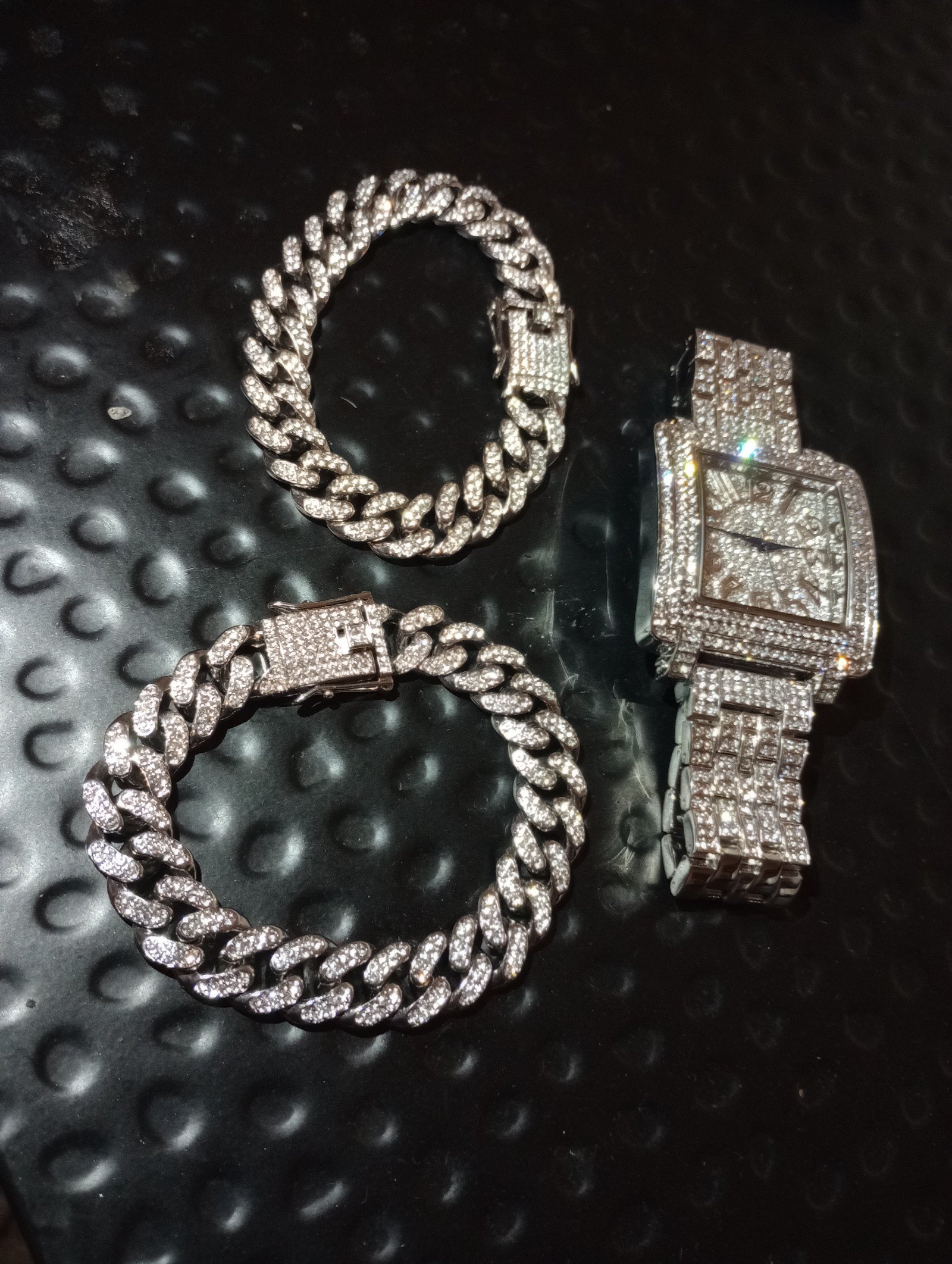Two bracelets and 1 watch Diamond simulated lab diamond quadruple four times