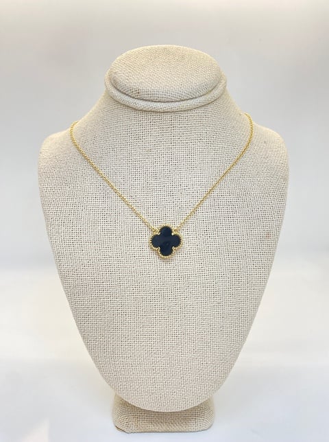 Single Clover Necklace